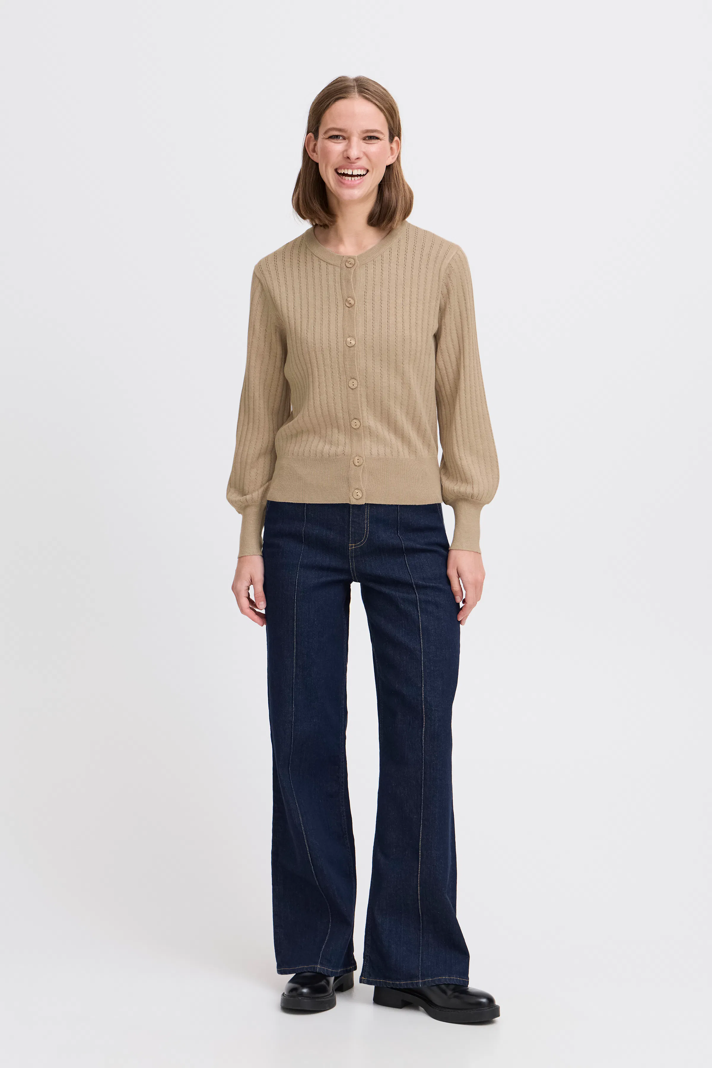 BYMMORLA Cardigan LOOKBOOK FRONT 20817149-1513041