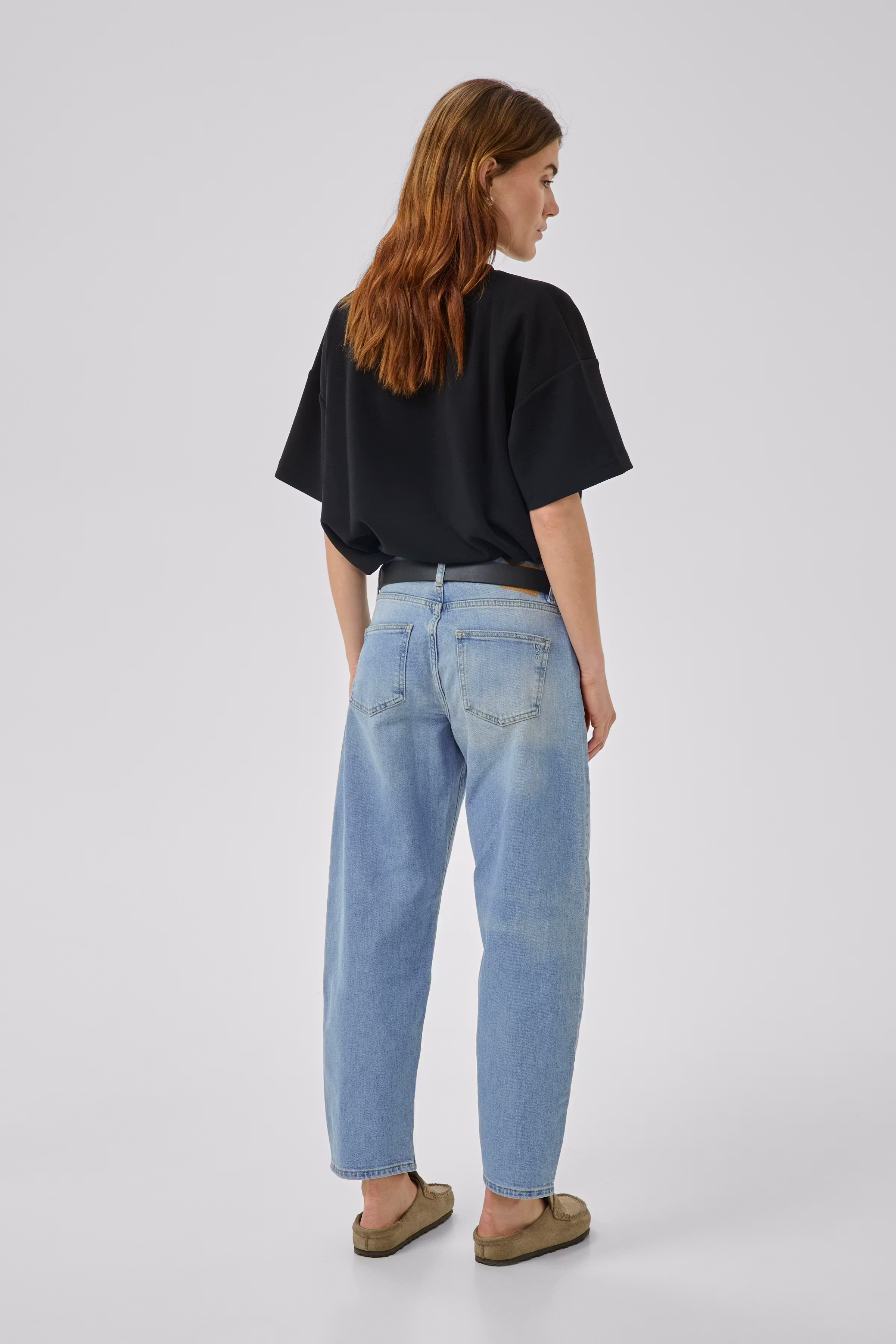 BalooMW Barrel Jeans LOOKBOOK BACK 10705092-100045