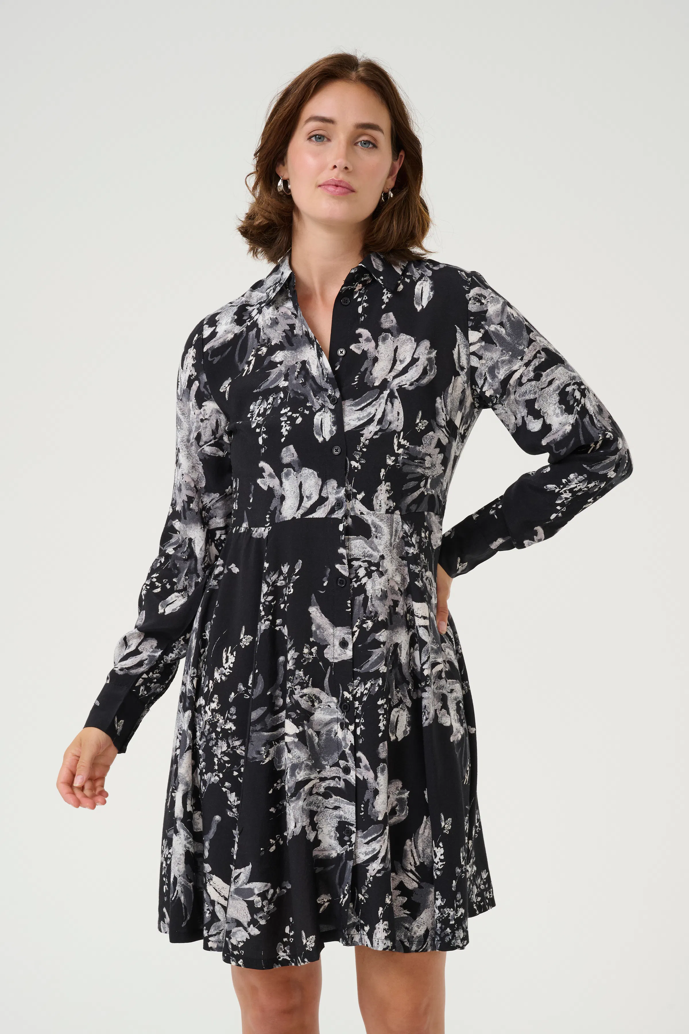 KAisa Kjole LOOKBOOK FRONT 10509794-107152