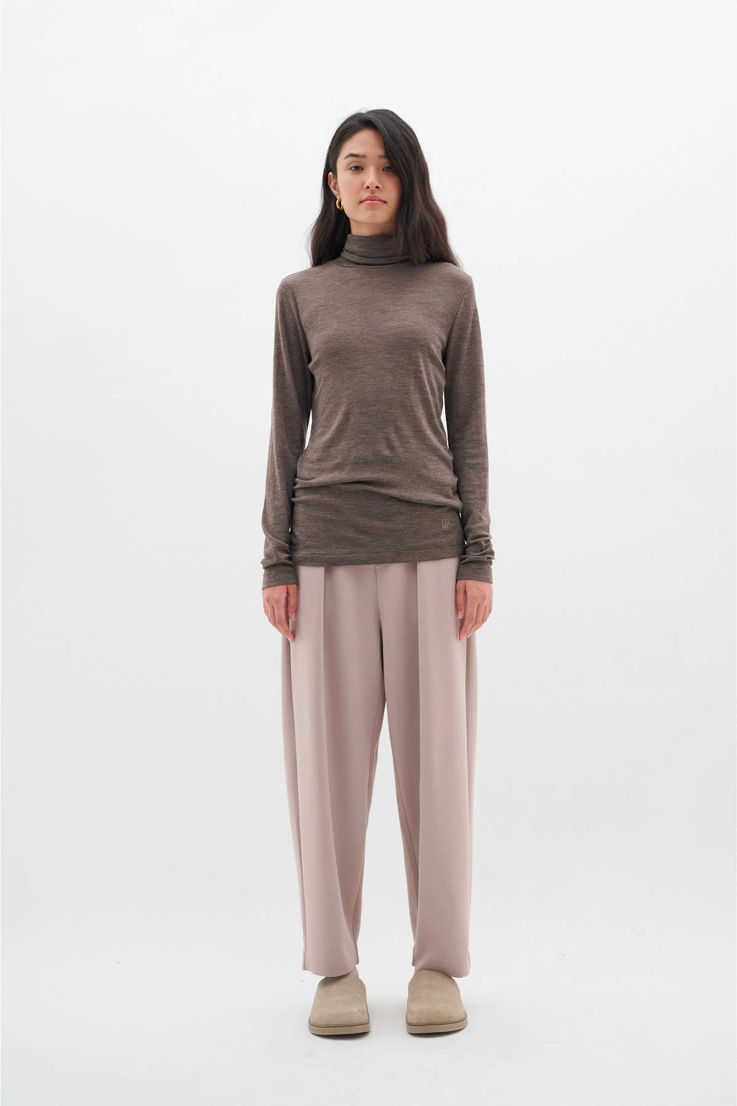 FangIW Coltrui LOOKBOOK FRONT 30106097-300872