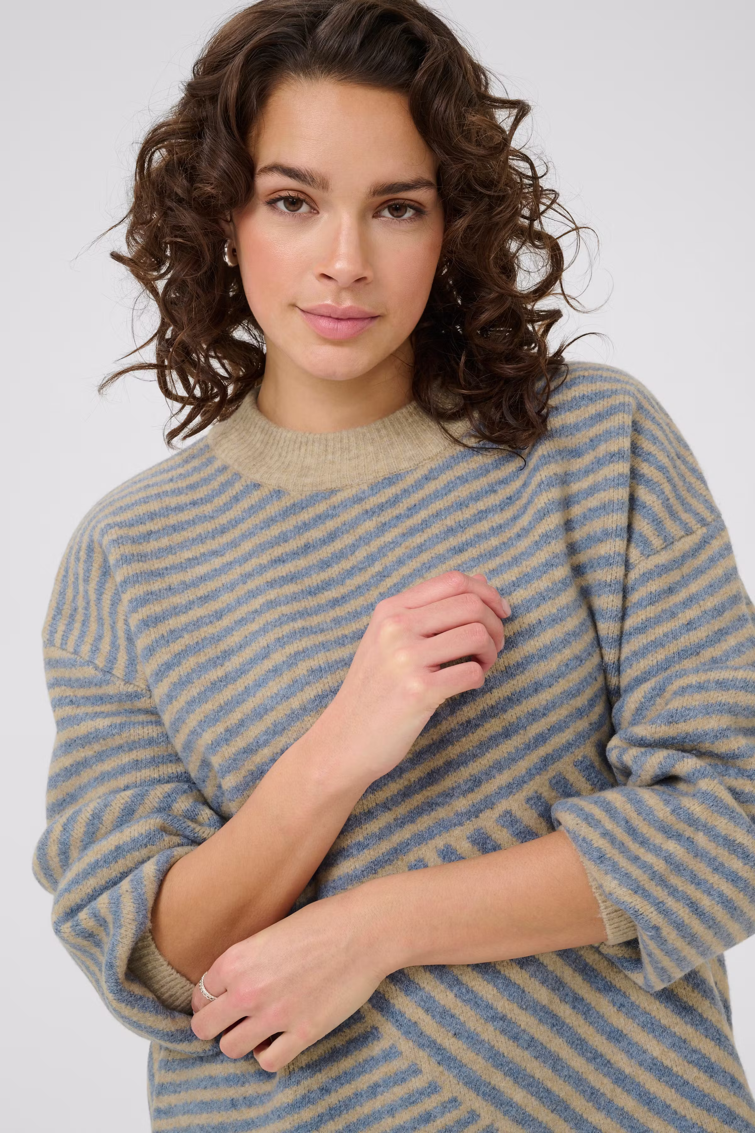 KAverana Pullover LOOKBOOK DETAIL 10509061-108411