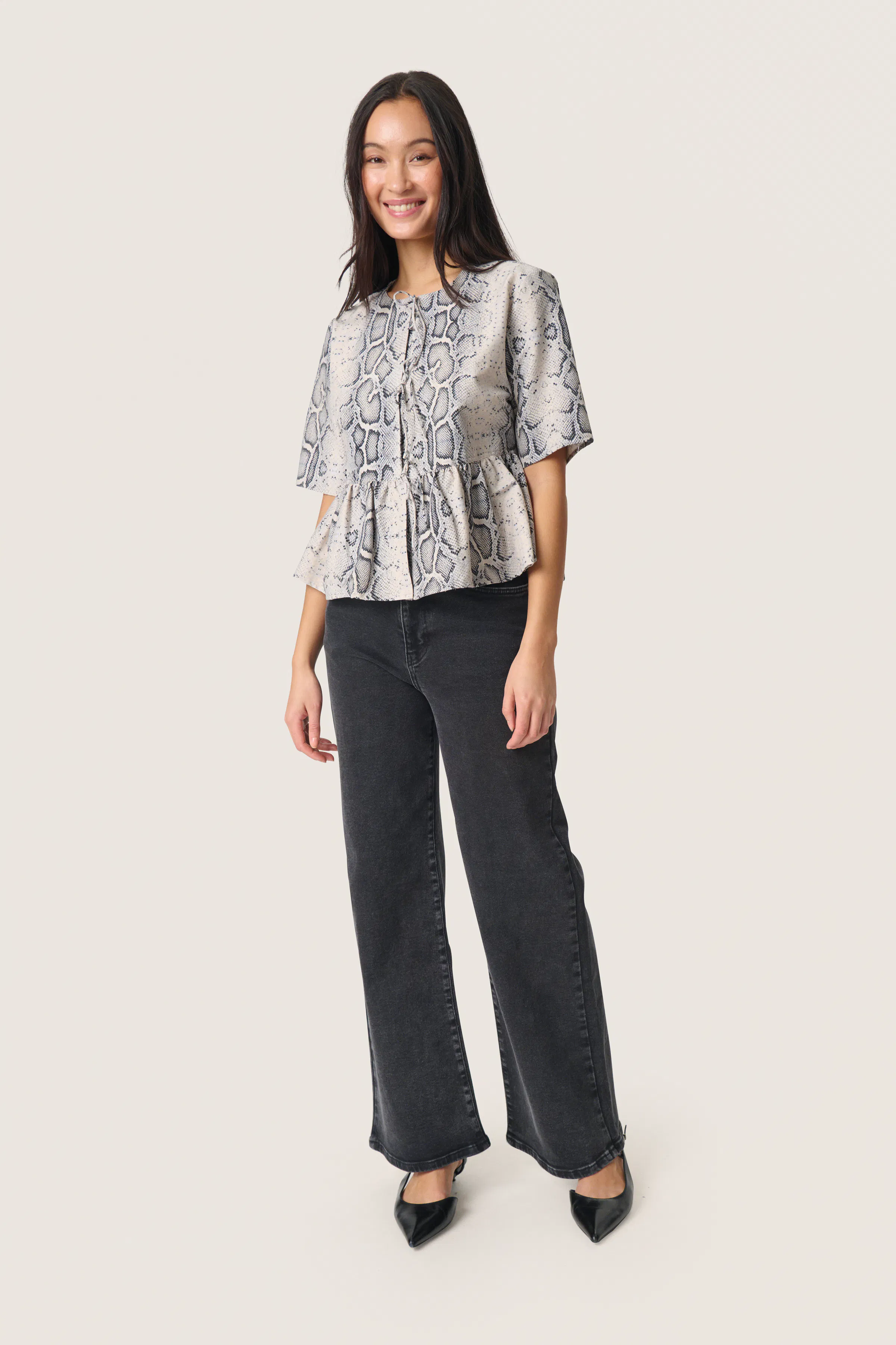 SLXala Bluse LOOKBOOK FRONT 30408323-303725