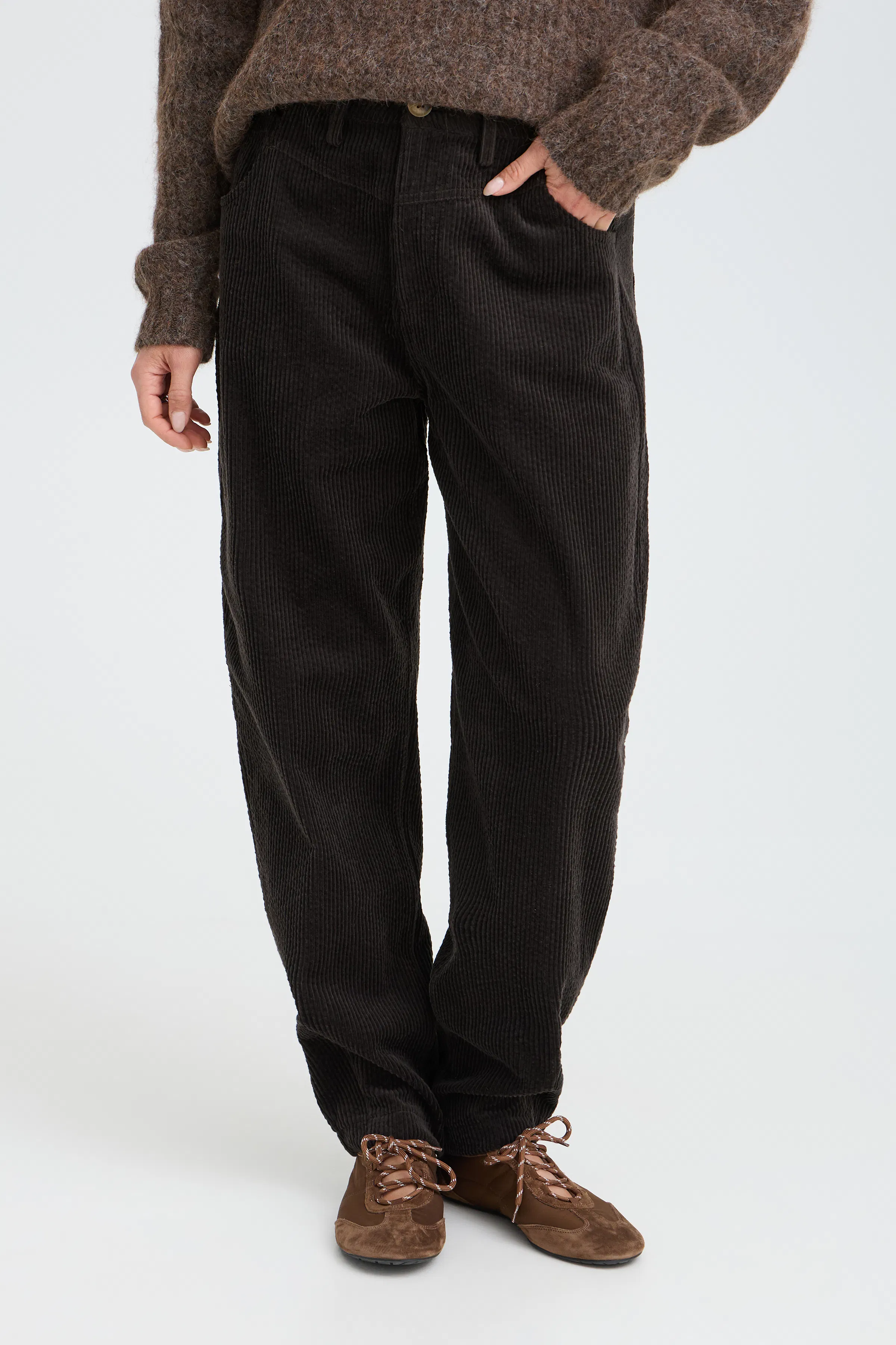 PZESSY Broek LOOKBOOK FRONT 50210724-191103