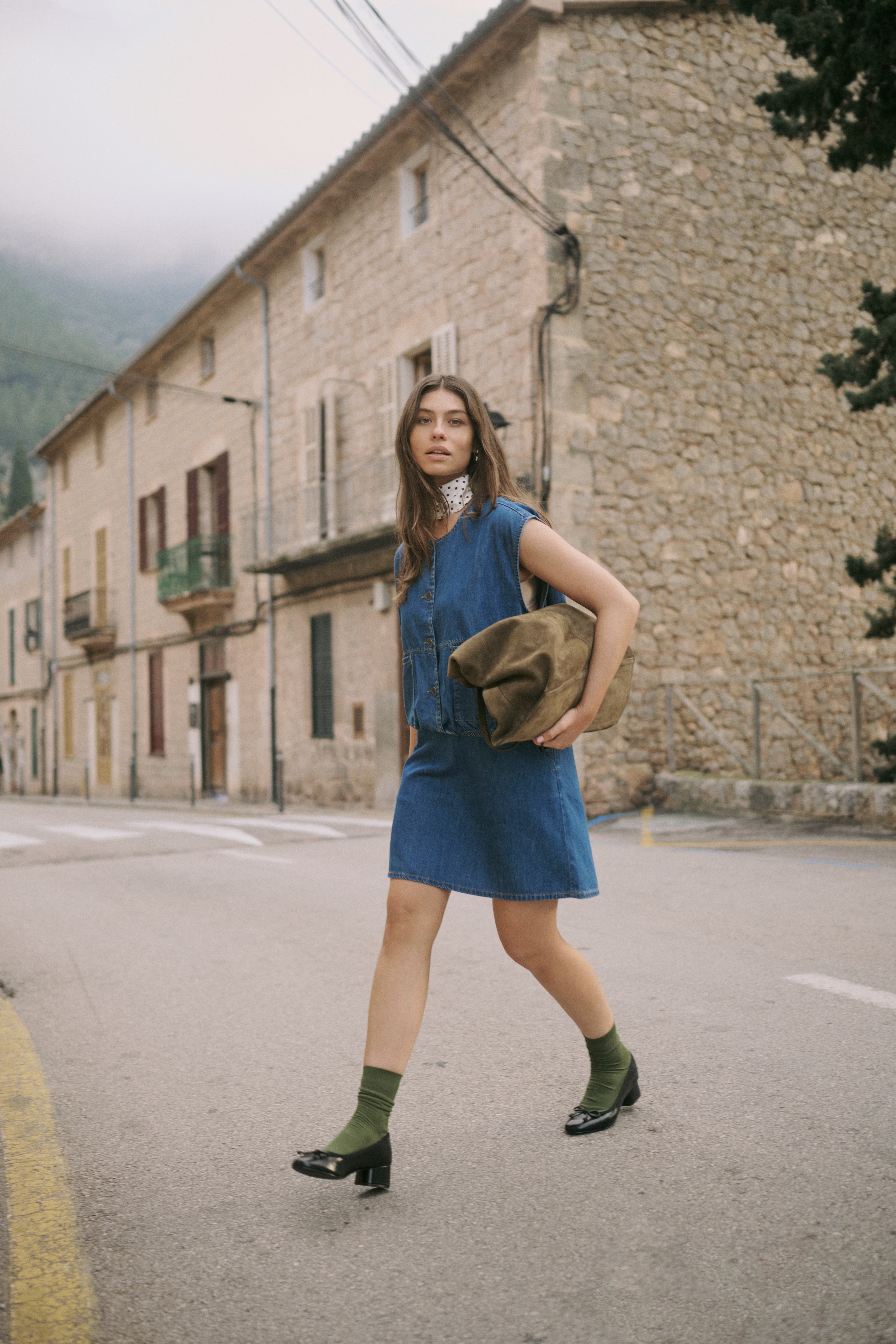 CUnua Kjol LOCATION NONE 50113053-500029