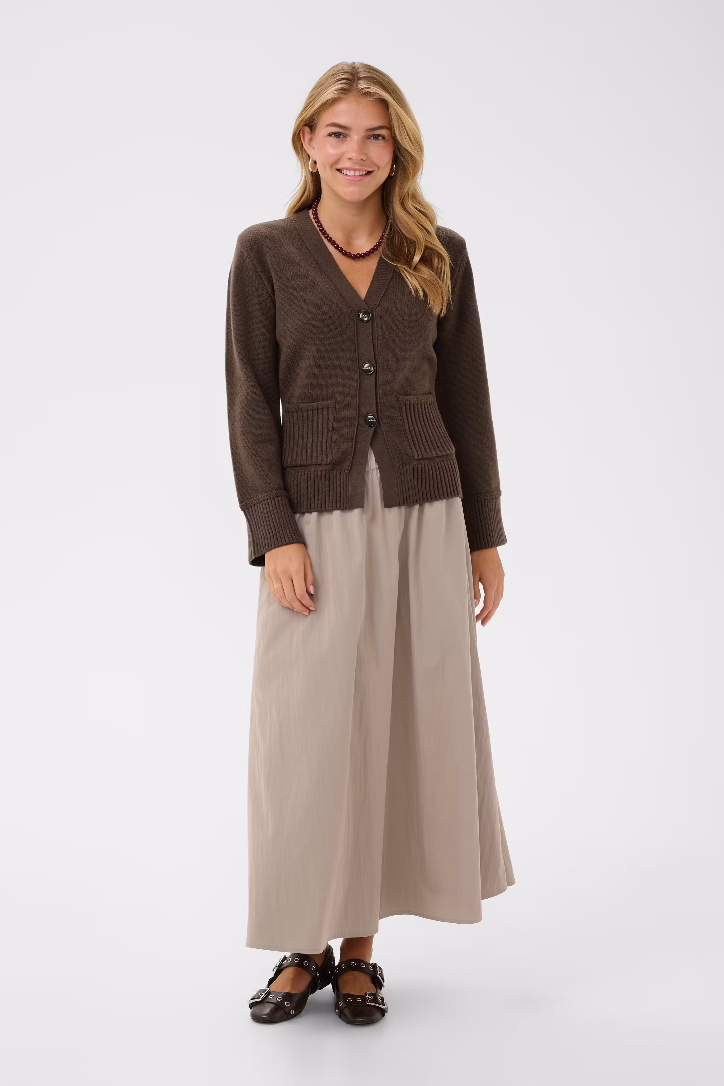 TheresaSZ Cardigan LOOKBOOK FRONT 30515389-190912