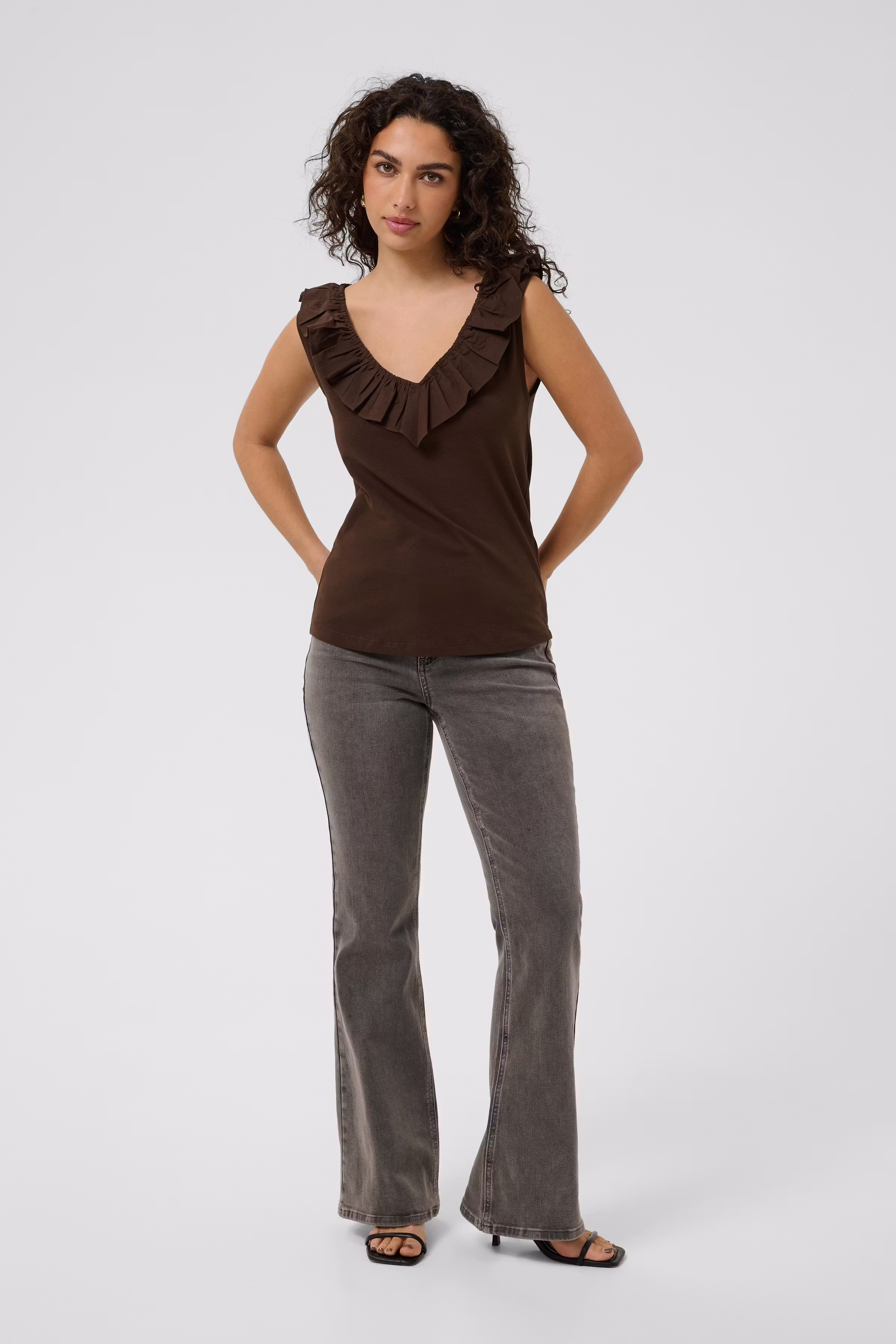 KAdidde Top LOOKBOOK FRONT 10511900-190915