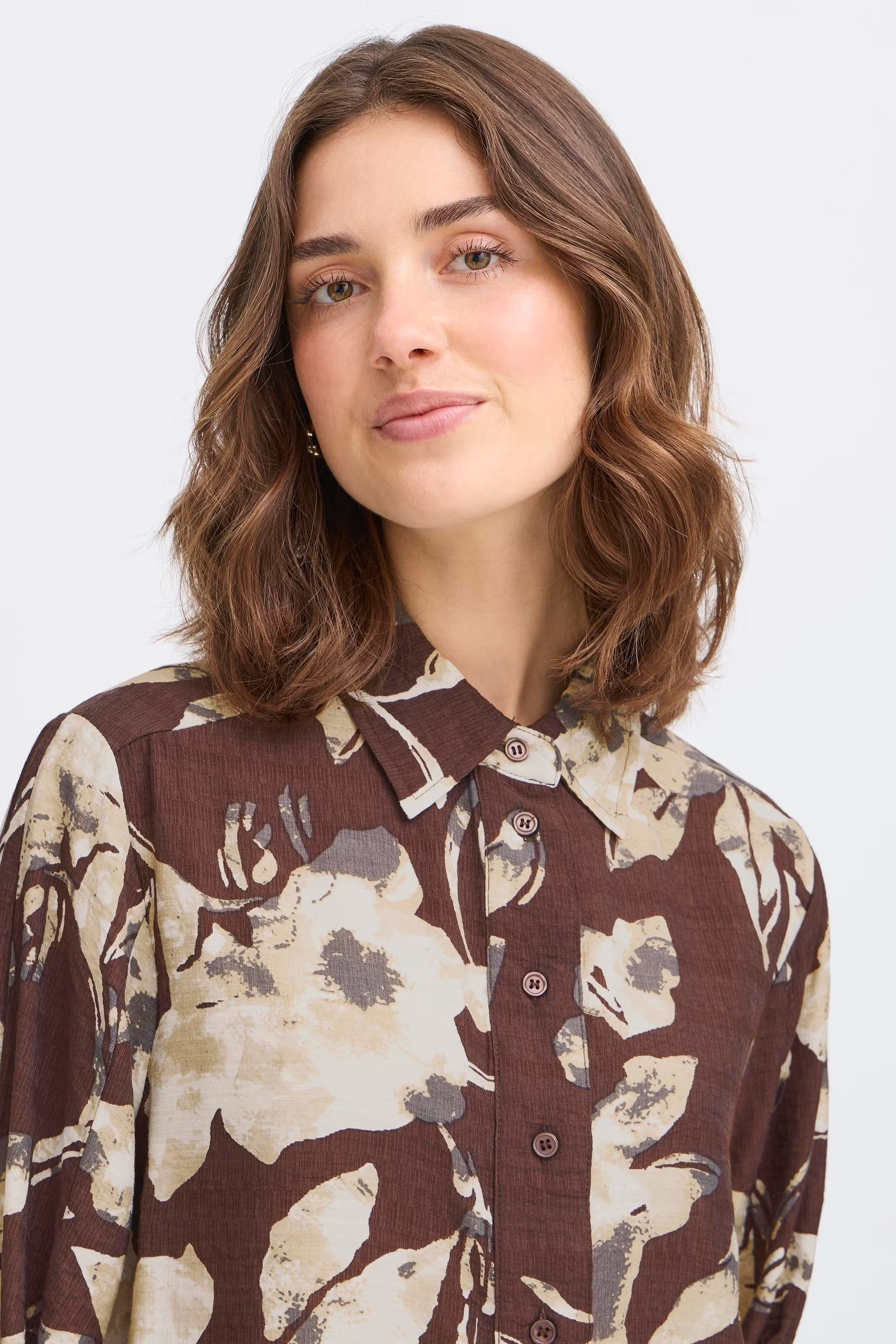 FRARIANA Kjole LOOKBOOK DETAIL 20617073-900001438