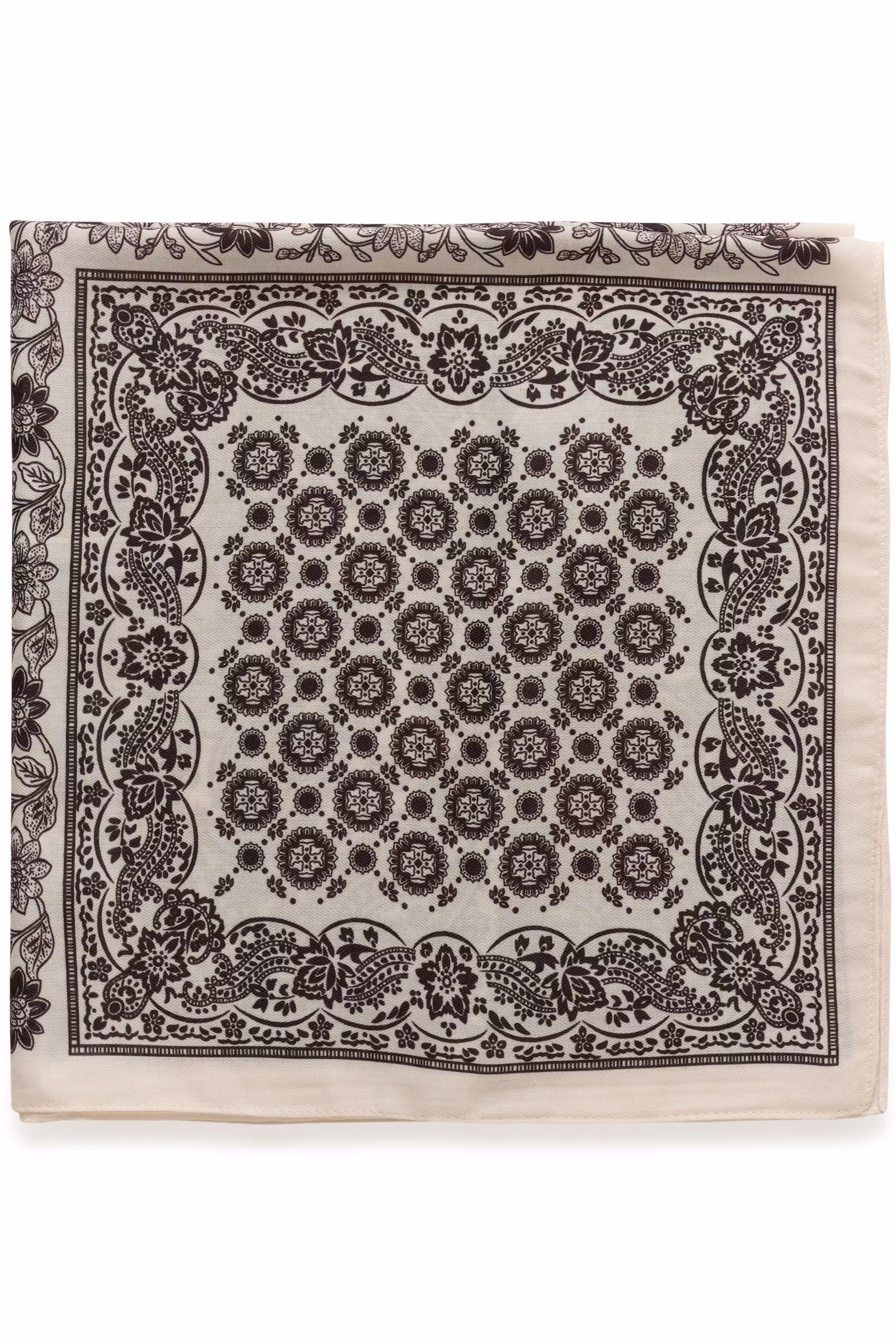 KAdaphne Scarf PACK DETAIL 10513029-1000627