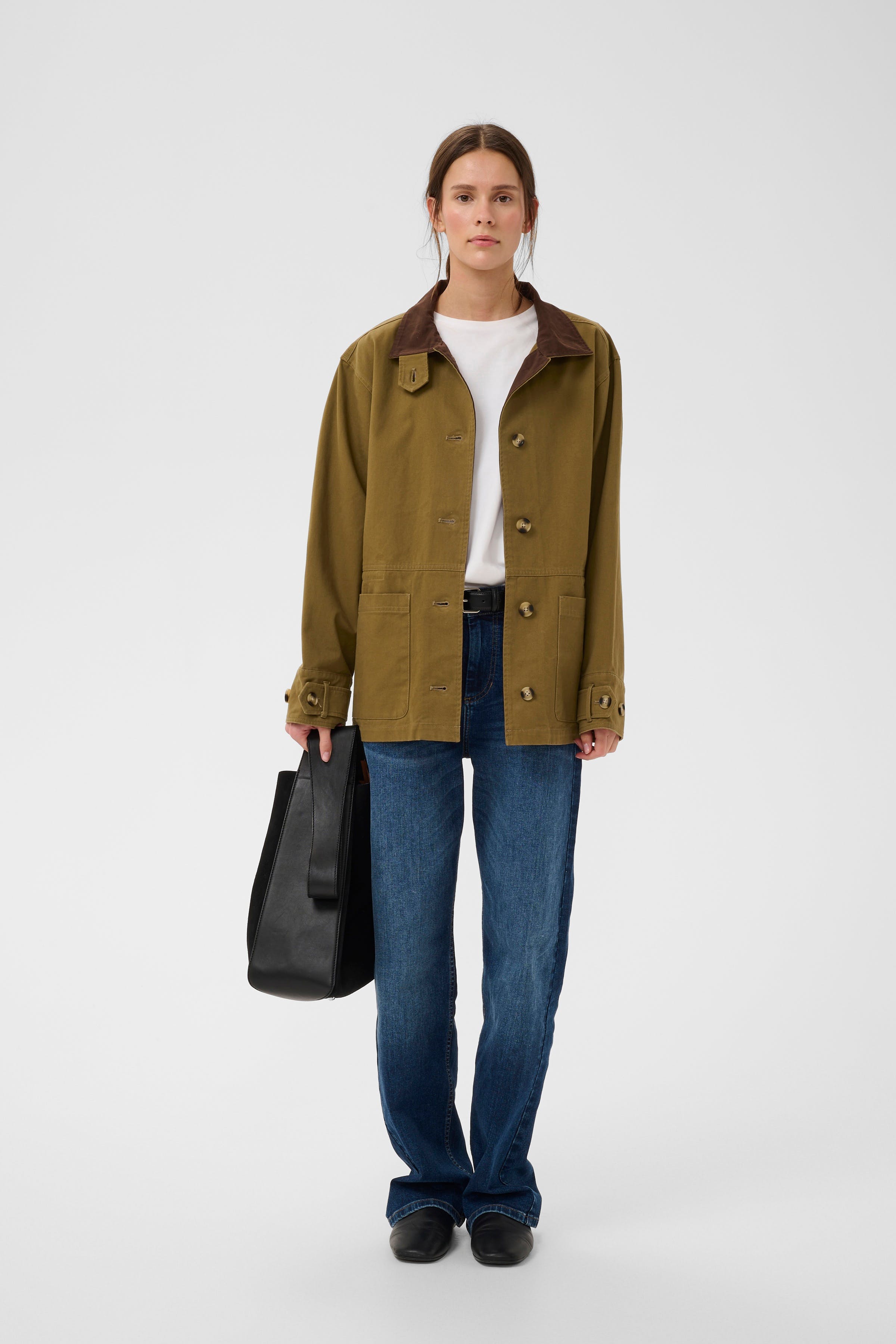 BafiaIW Outerwear LOOKBOOK FRONT 30111205-180514