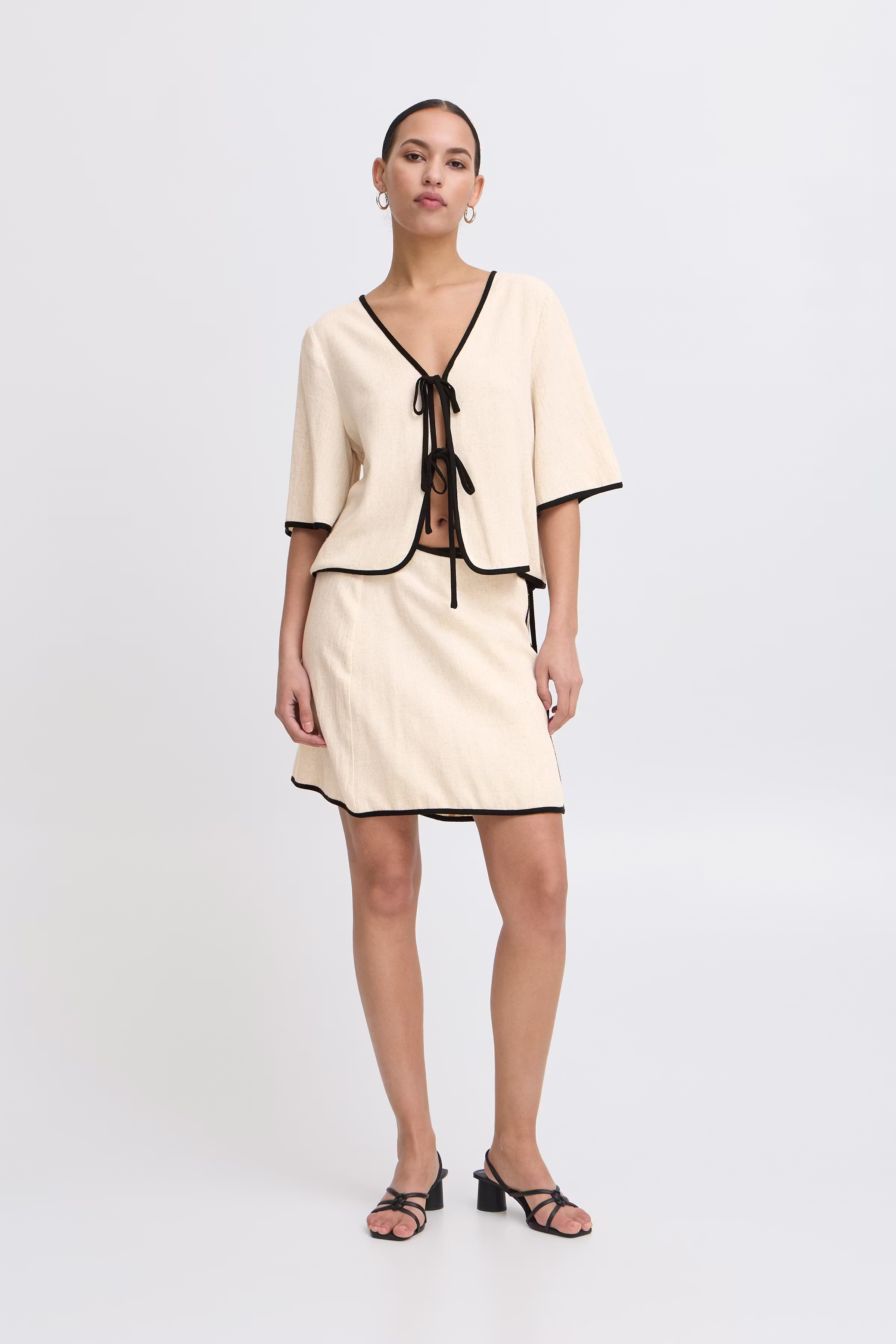 IHTACITA Skjorte LOOKBOOK FRONT 20123339-1309071