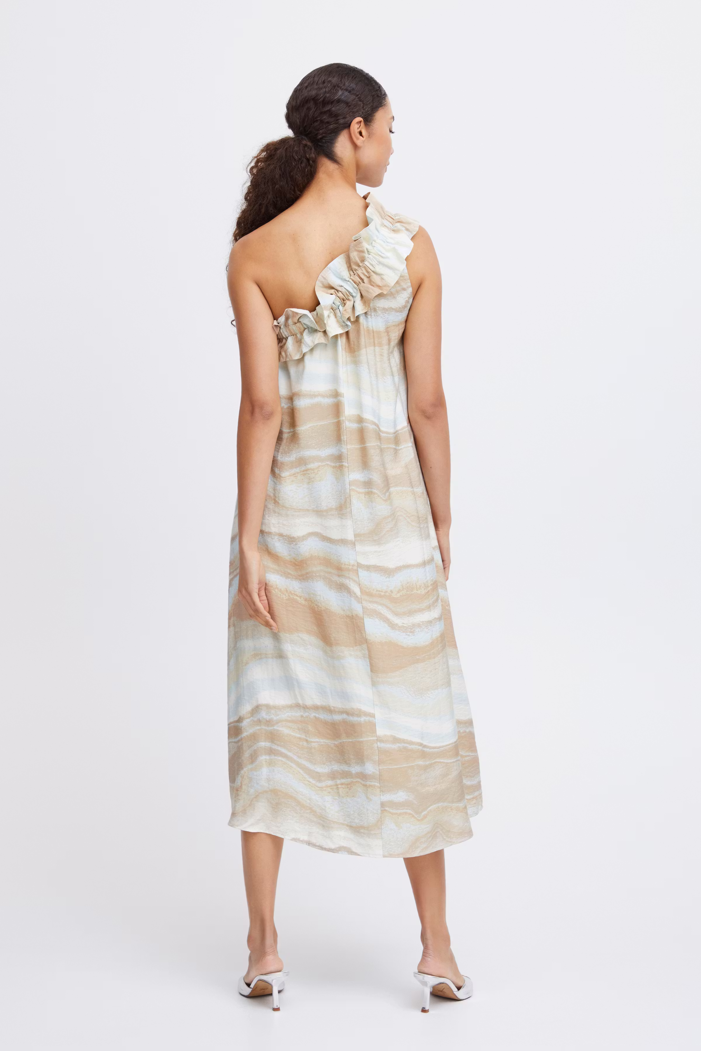 BYIHAMMA Kleid LOOKBOOK BACK 20814928-203166