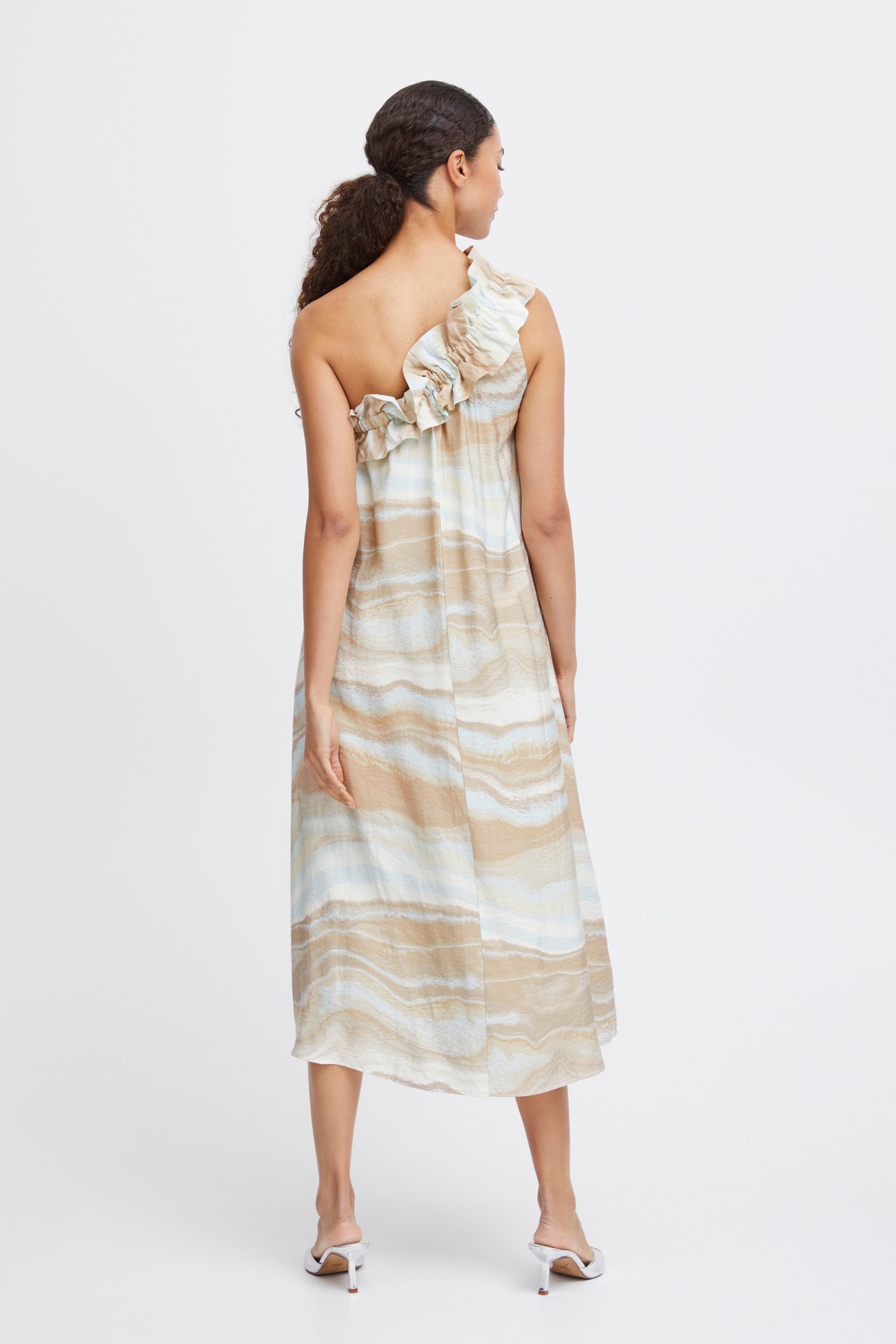 BYIHAMMA Kleid LOOKBOOK BACK 20814928-203166