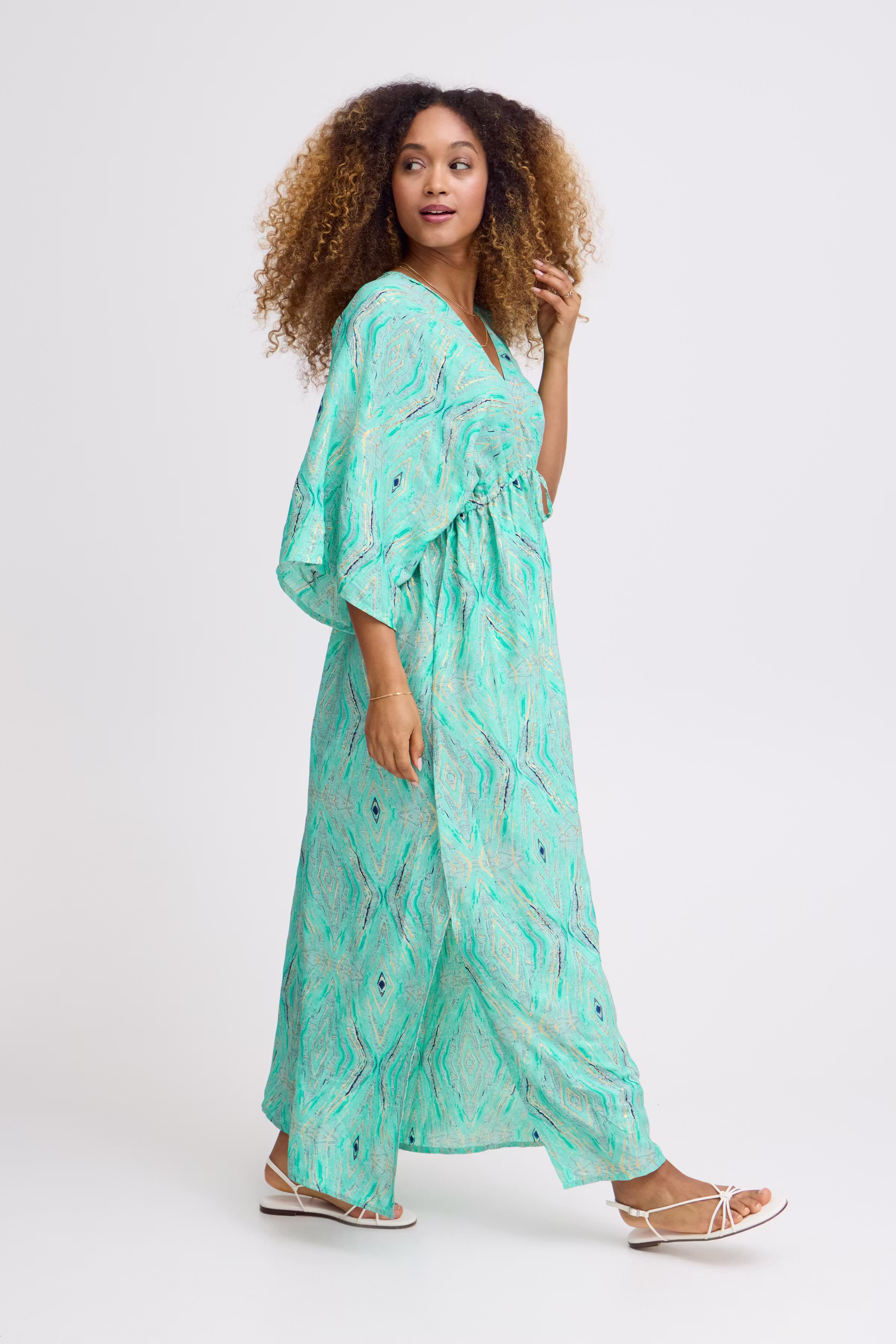 SBABENA Kjole LOOKBOOK FRONT 22100517-165907
