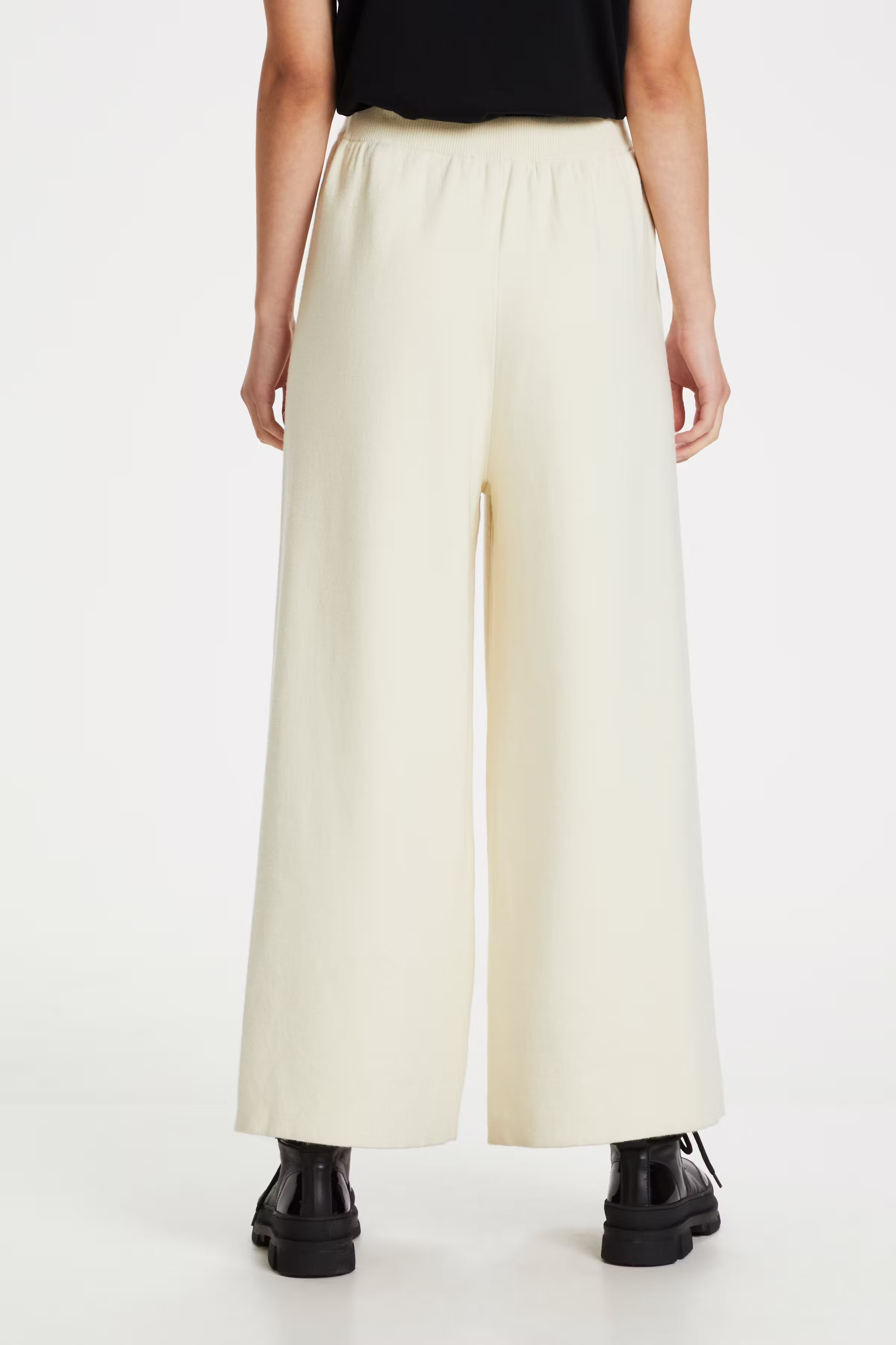 TalliGZ Byxor LOOKBOOK FRONT 10905126-110103