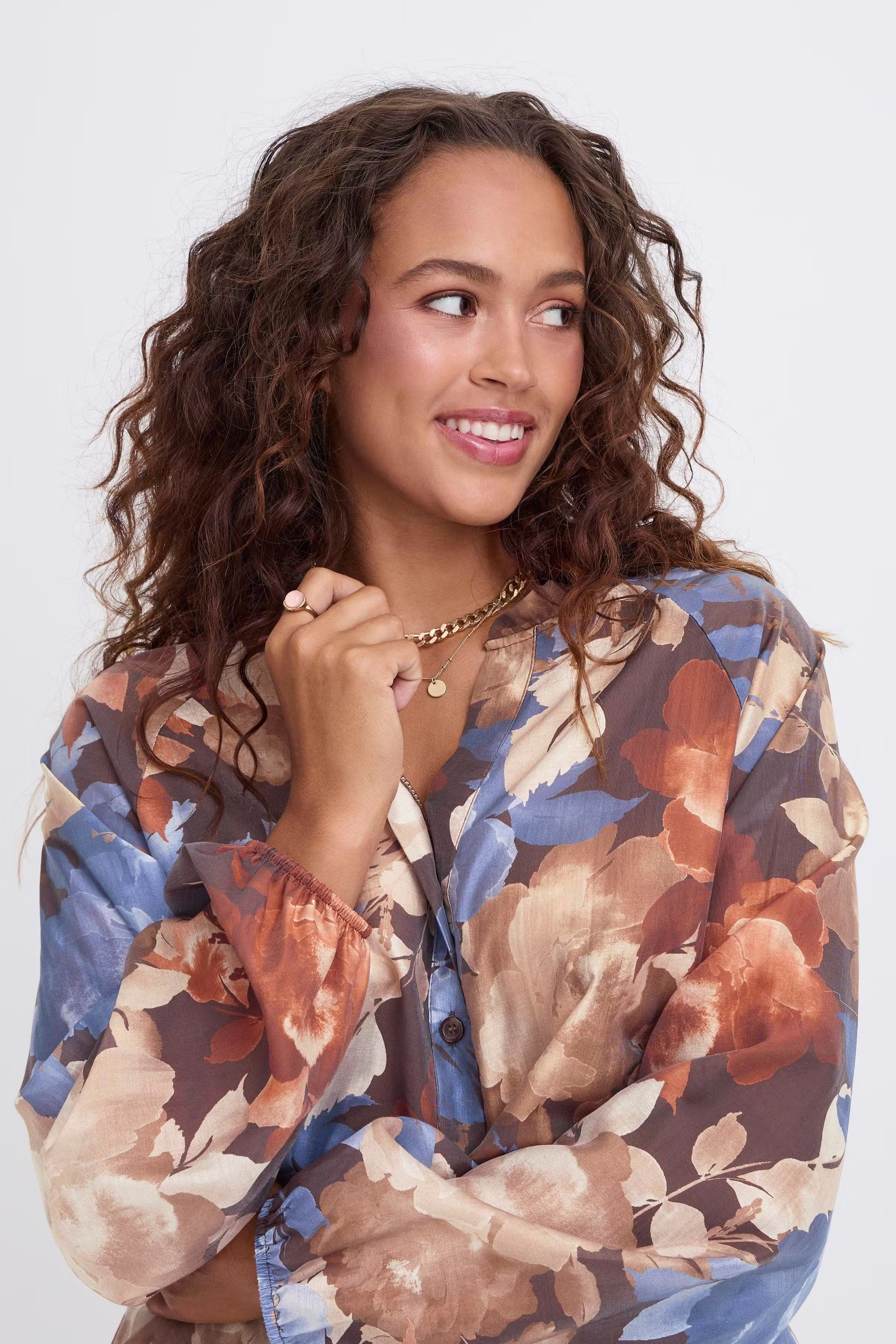 SBLEYIA Bluse LOOKBOOK DETAIL 22101081-191109