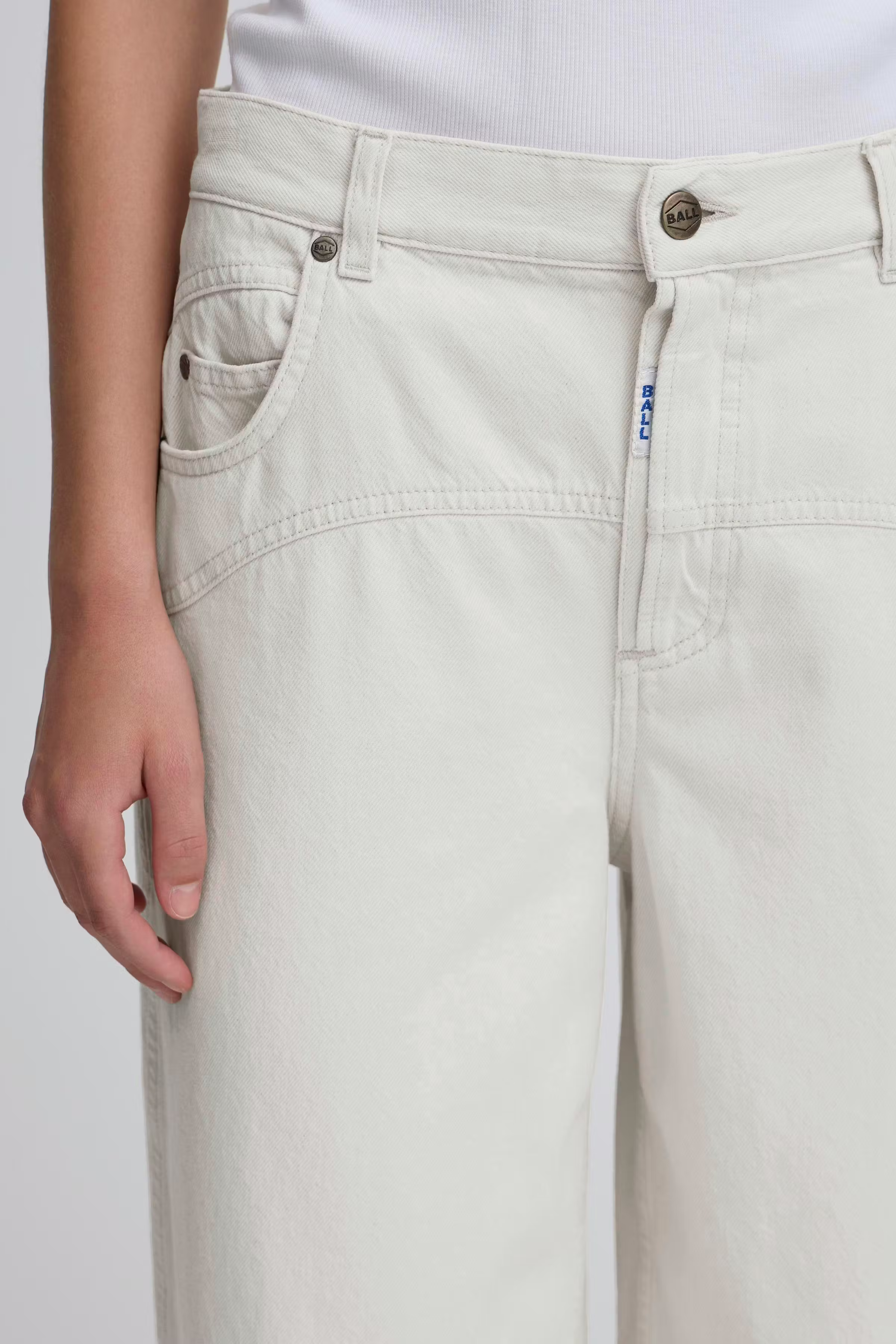 BALUCIA Jeans LOOKBOOK DETAIL 50405164-130905