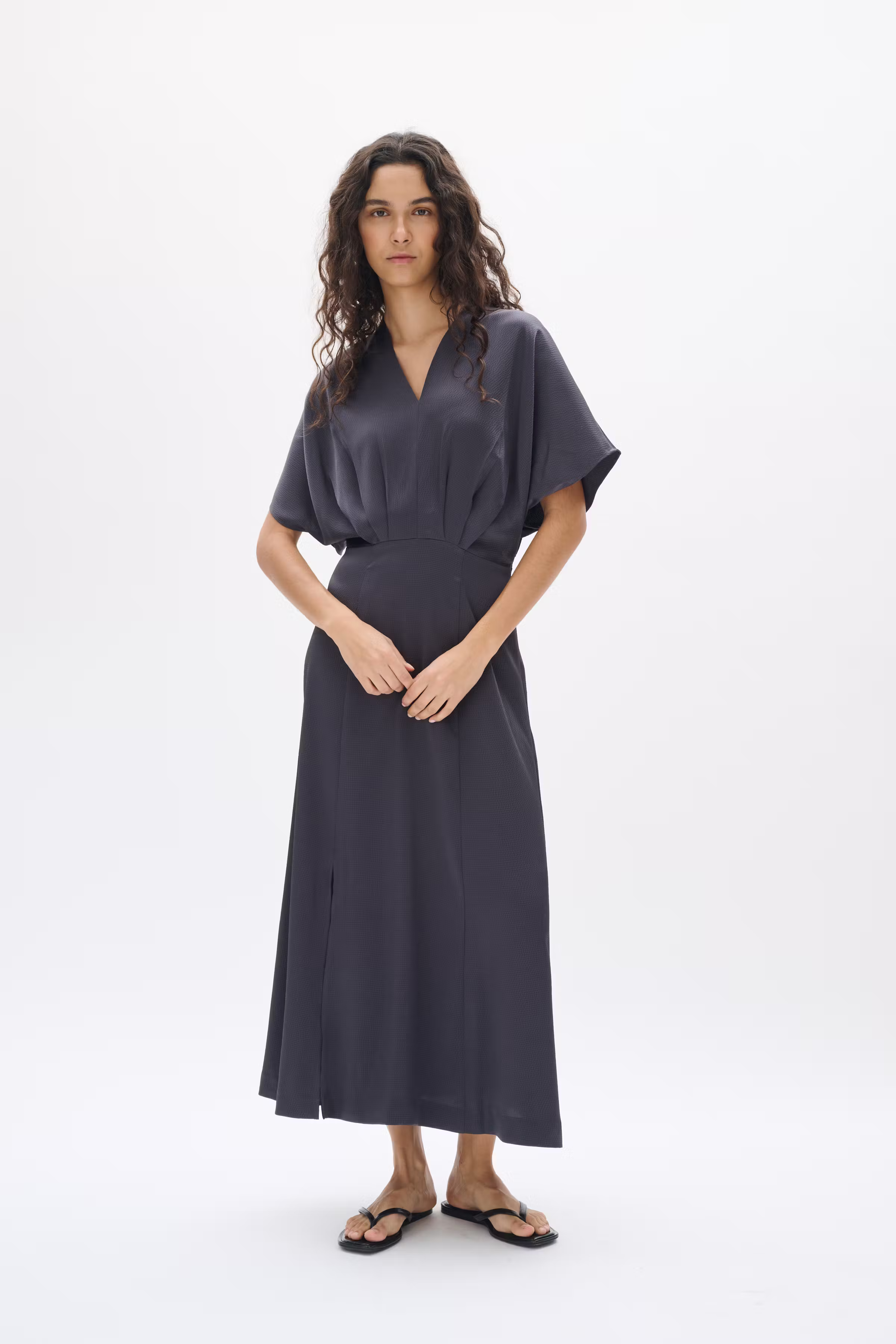 SuzkyIW Kleid LOOKBOOK FRONT 30110792-193908