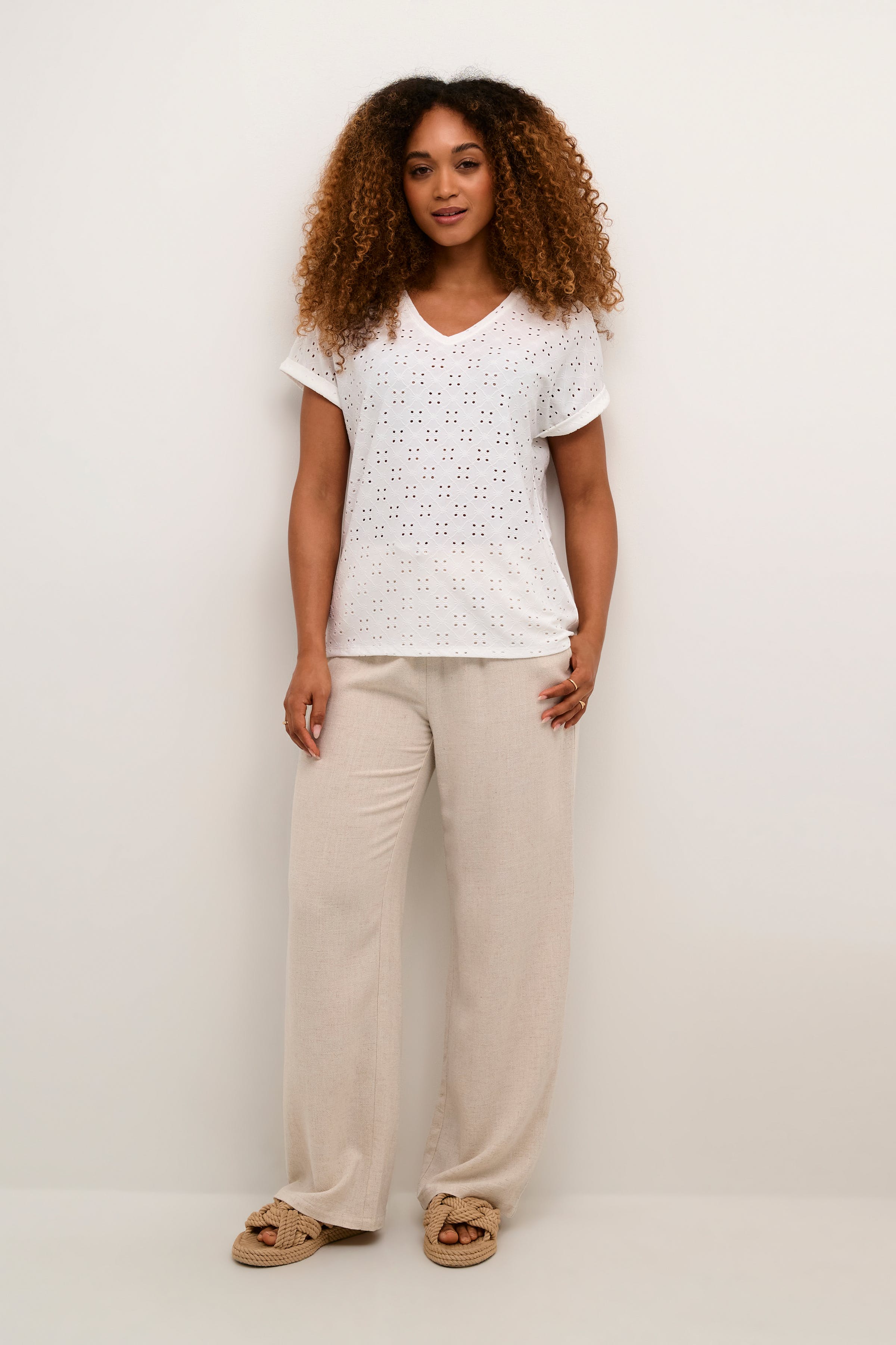 LCSina Blus LOOKBOOK FRONT 10613242-110601