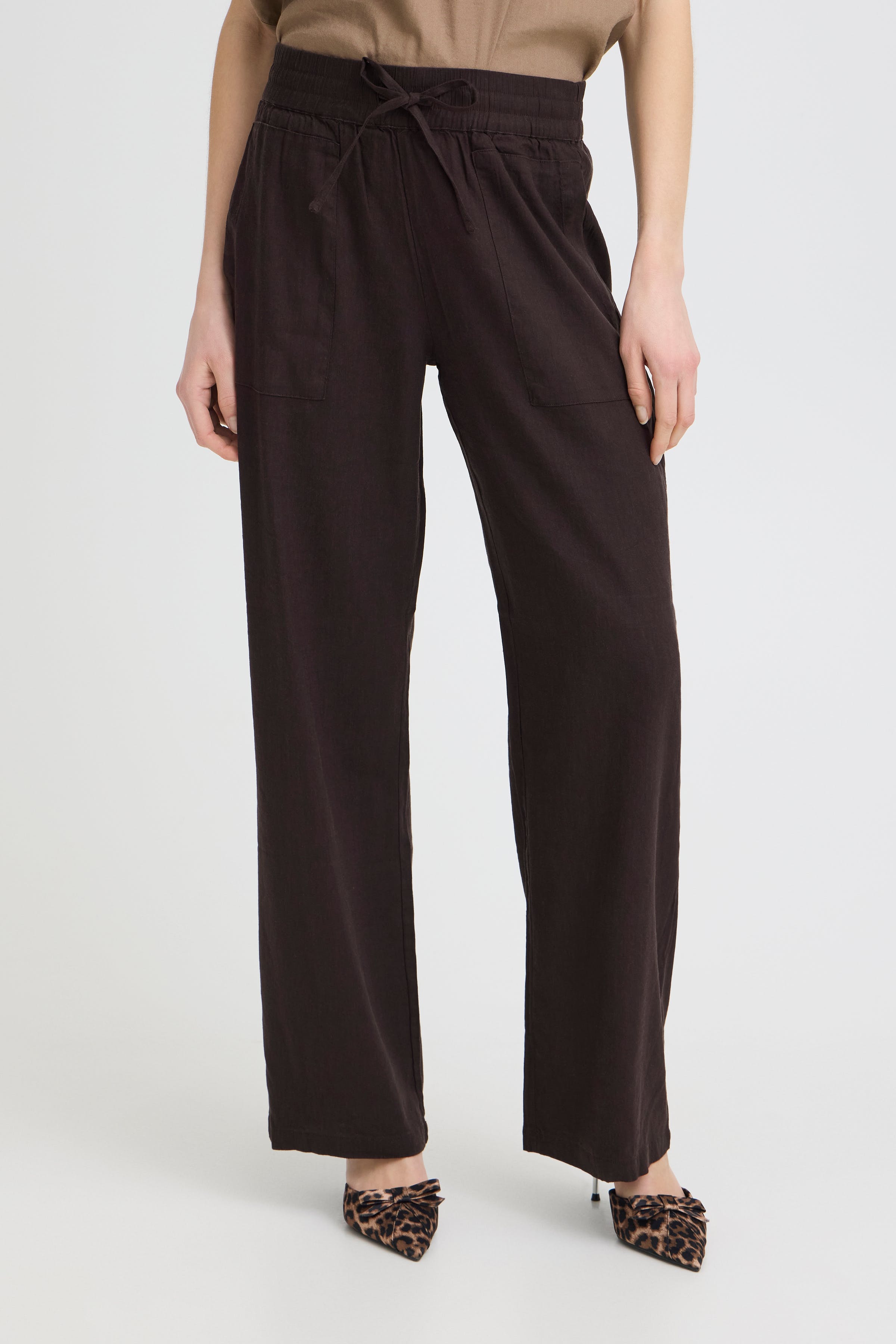 PZLUCA Bukser LOOKBOOK FRONT 50210436-191103