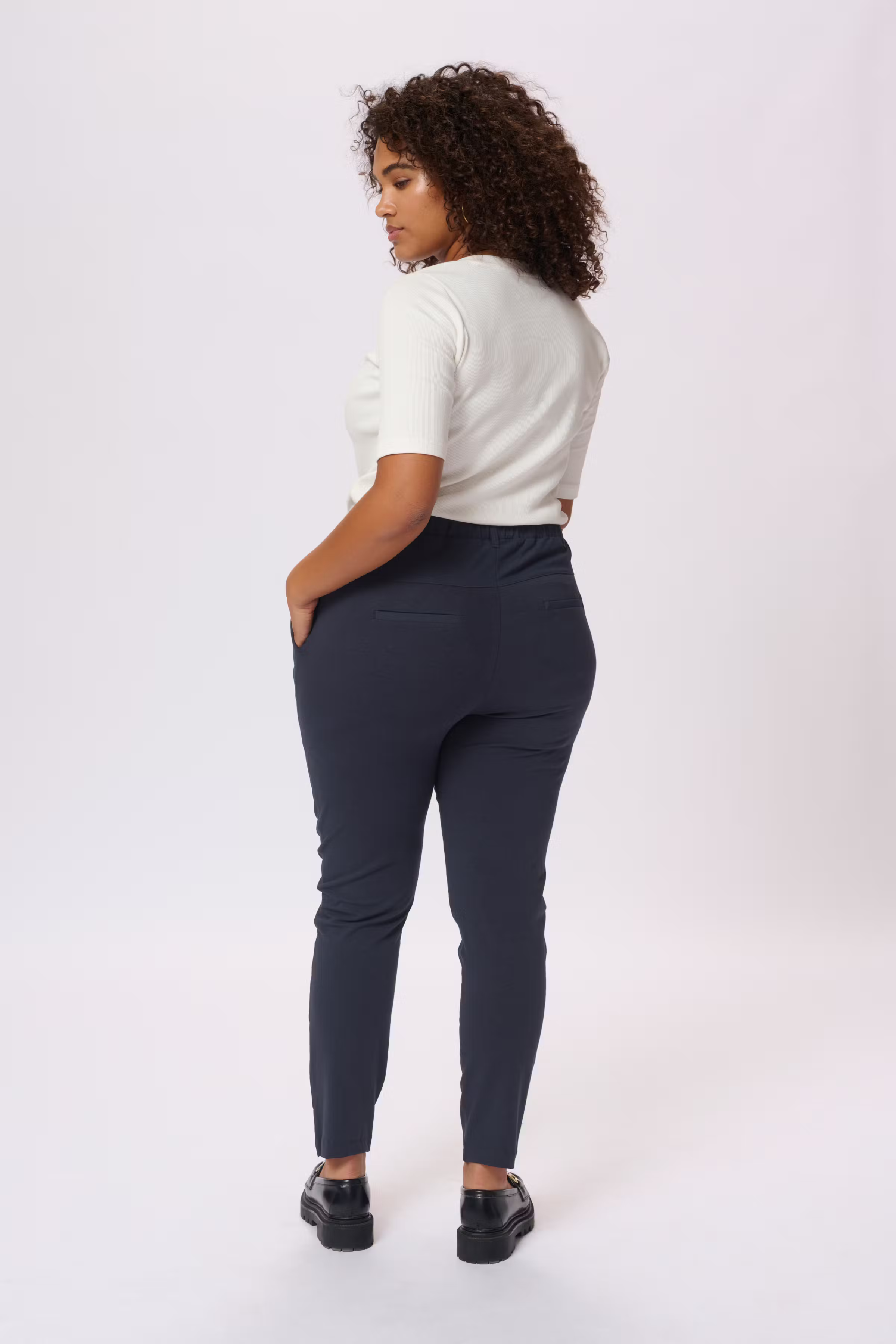 KCjia Trousers LOOKBOOK BACK 10580007-194020