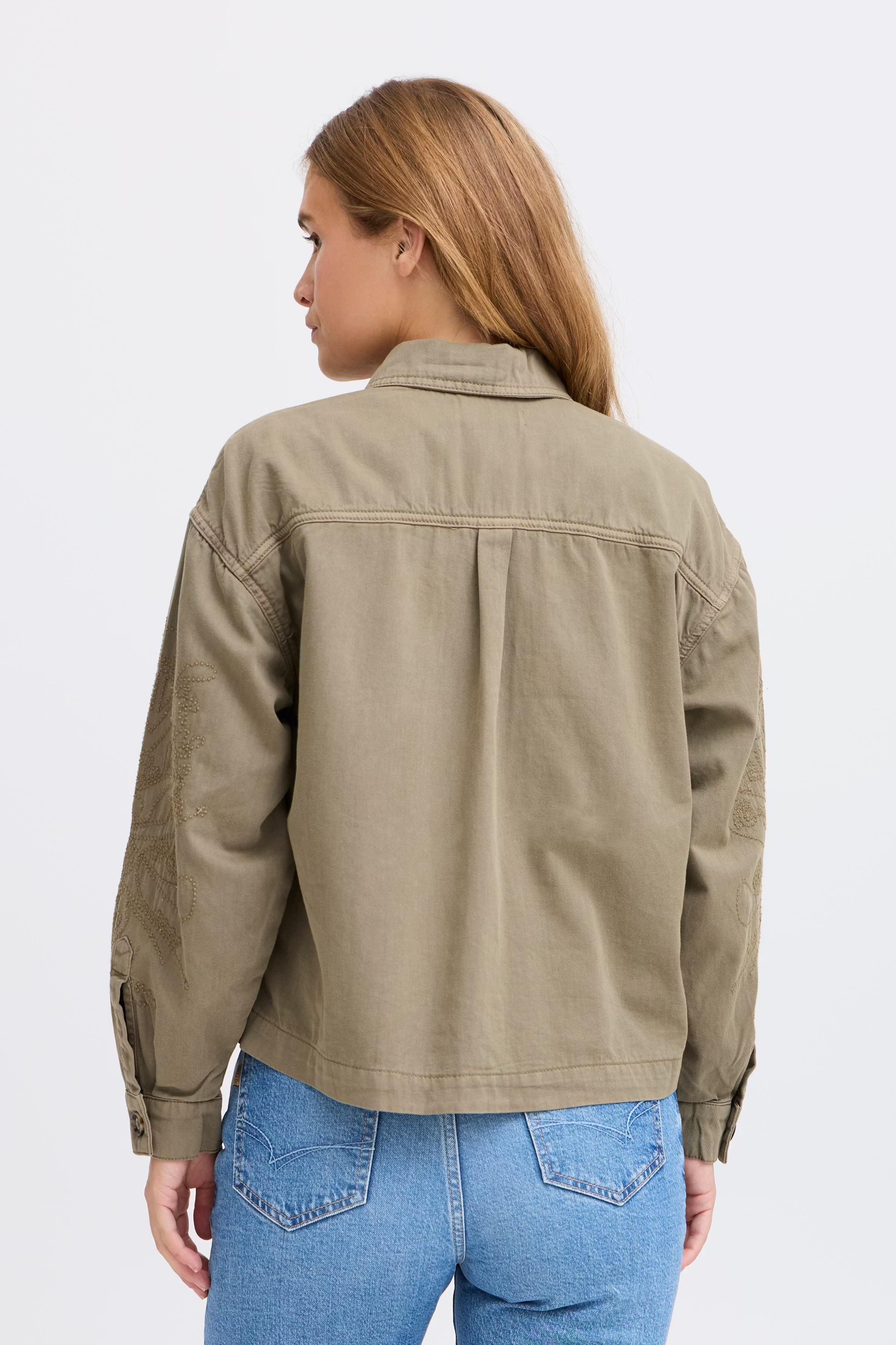 Jas LOOKBOOK BACK 50208731-180617