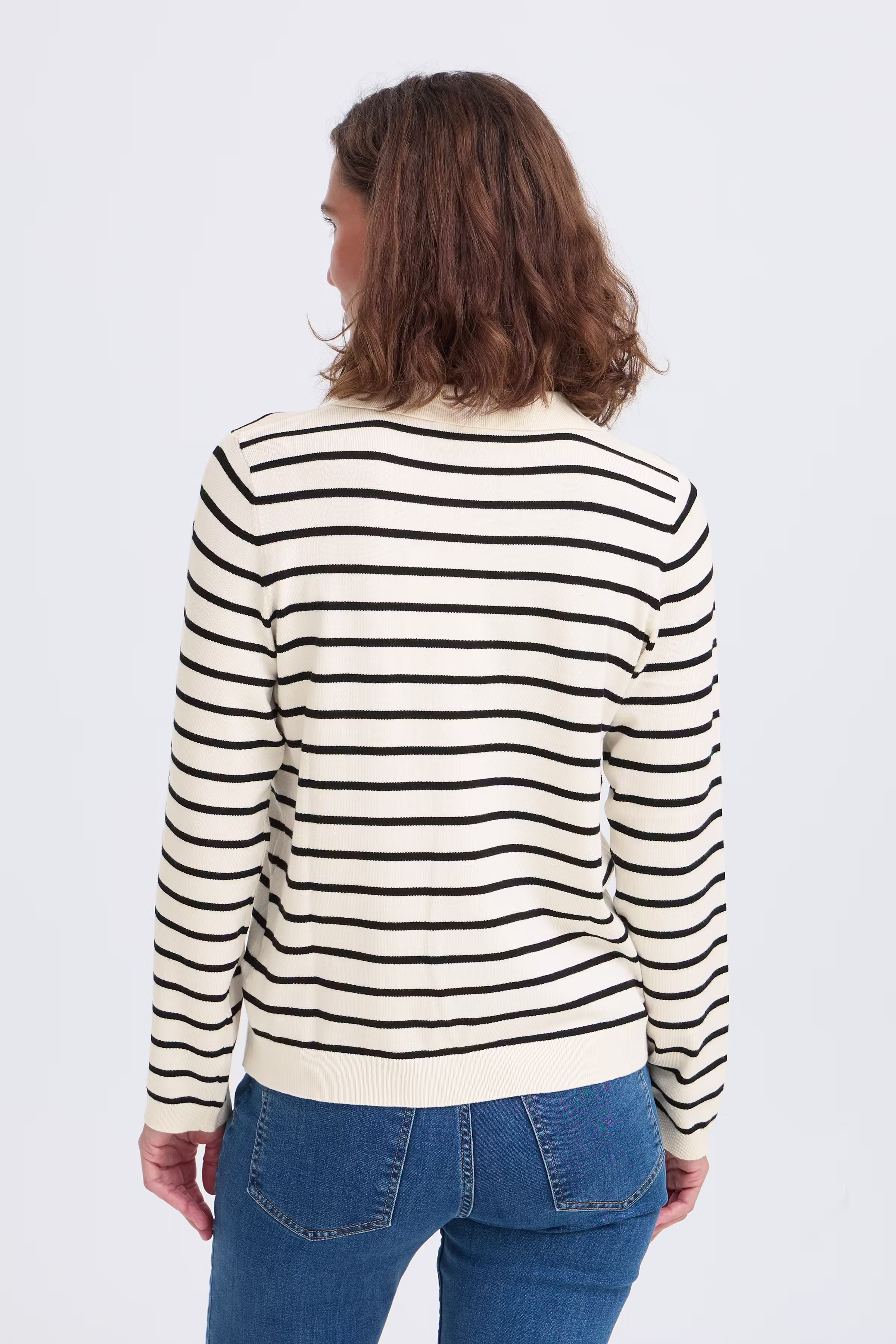 PZSARA Pullover LOOKBOOK BACK 50209240-203744