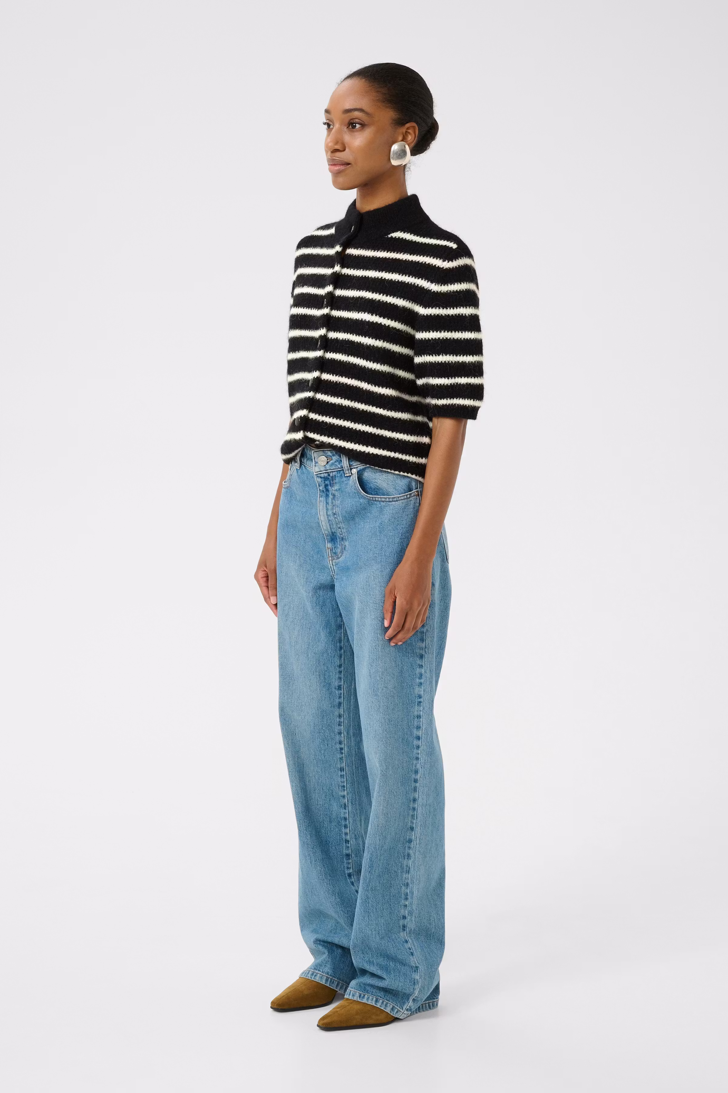 GZalpha Cardigan LOOKBOOK FRONT 10910473-107948