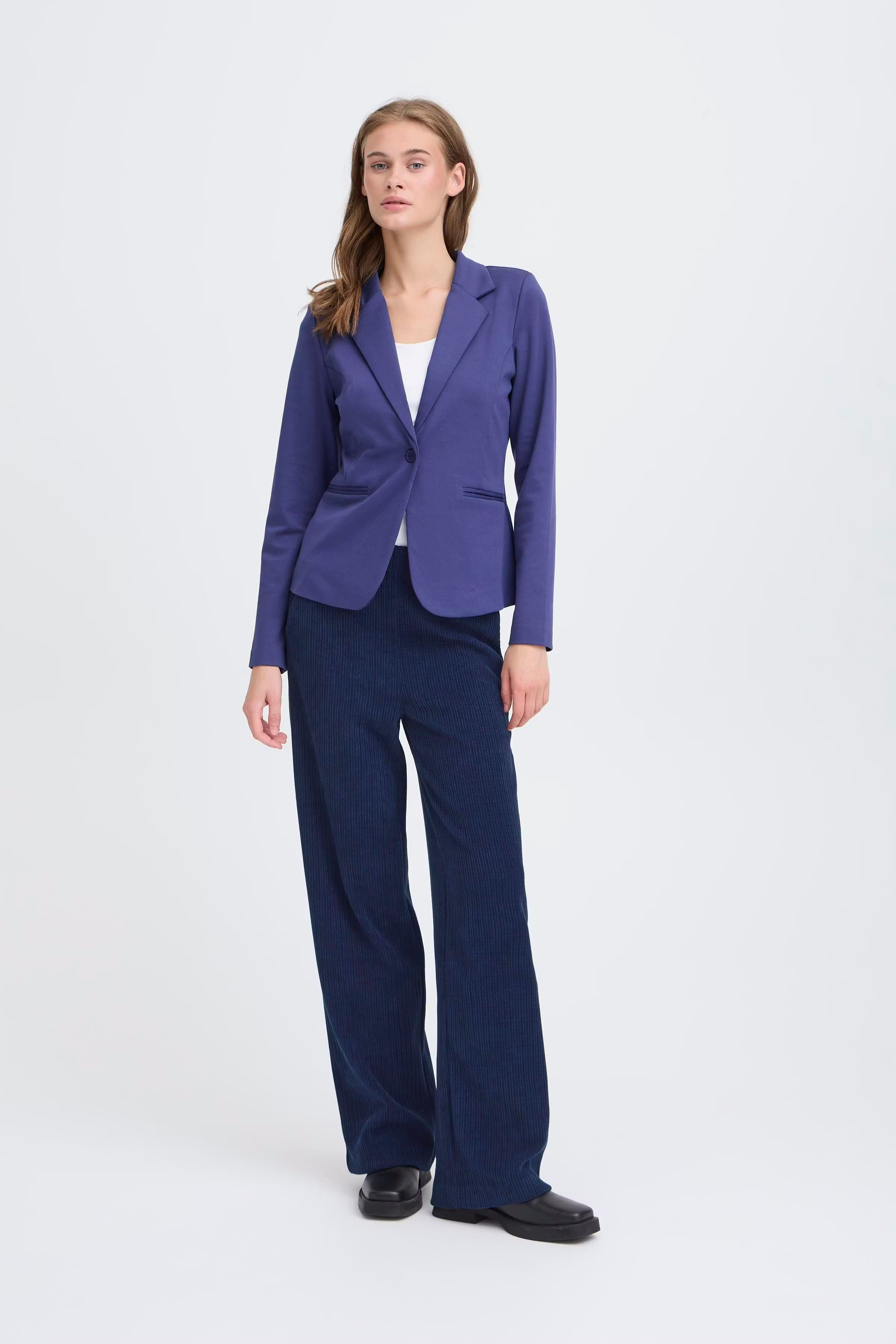 IHKATE Blazer LOOKBOOK FRONT 20101801-193925