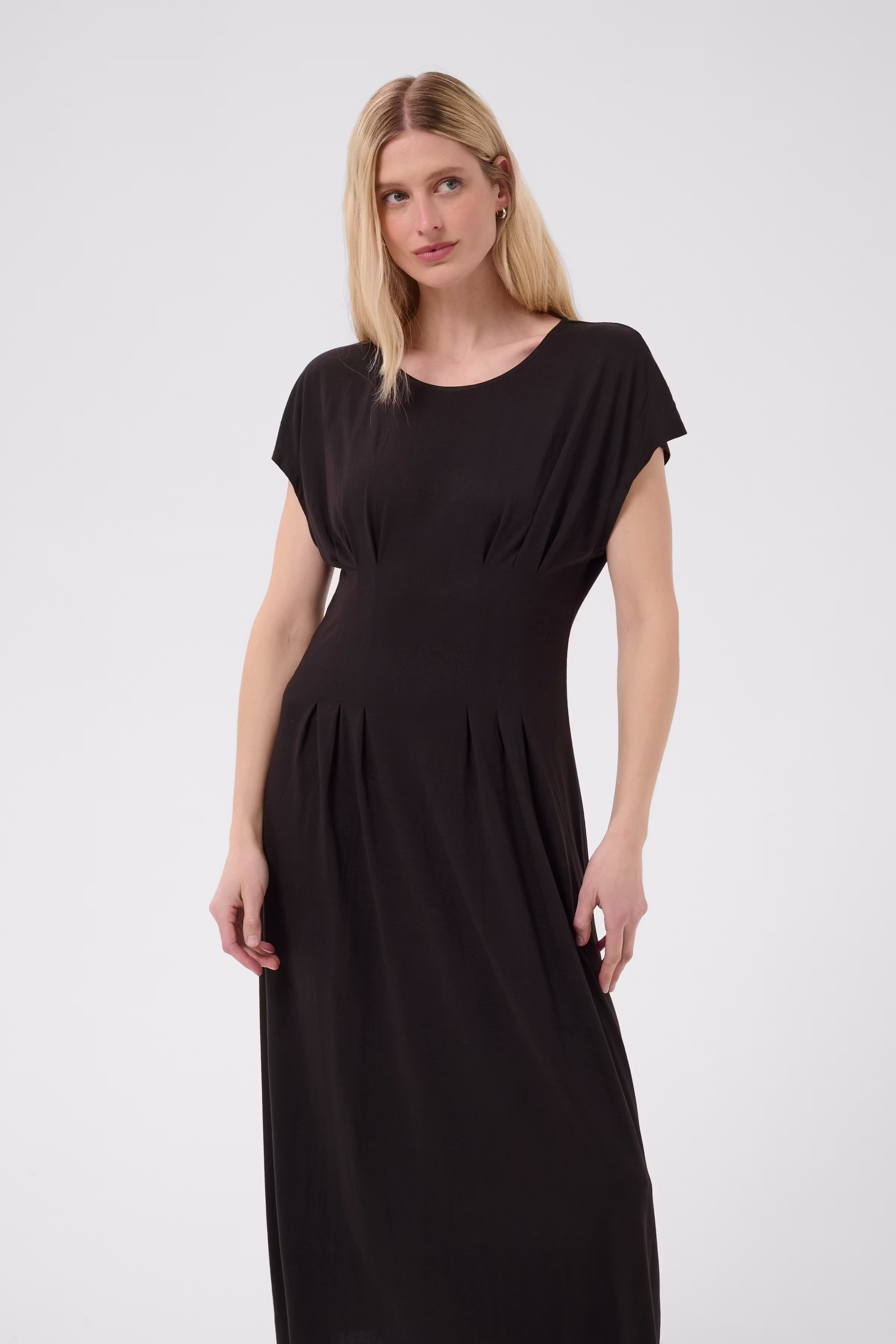 DimanPW Kjole LOOKBOOK FRONT 30310700-194008