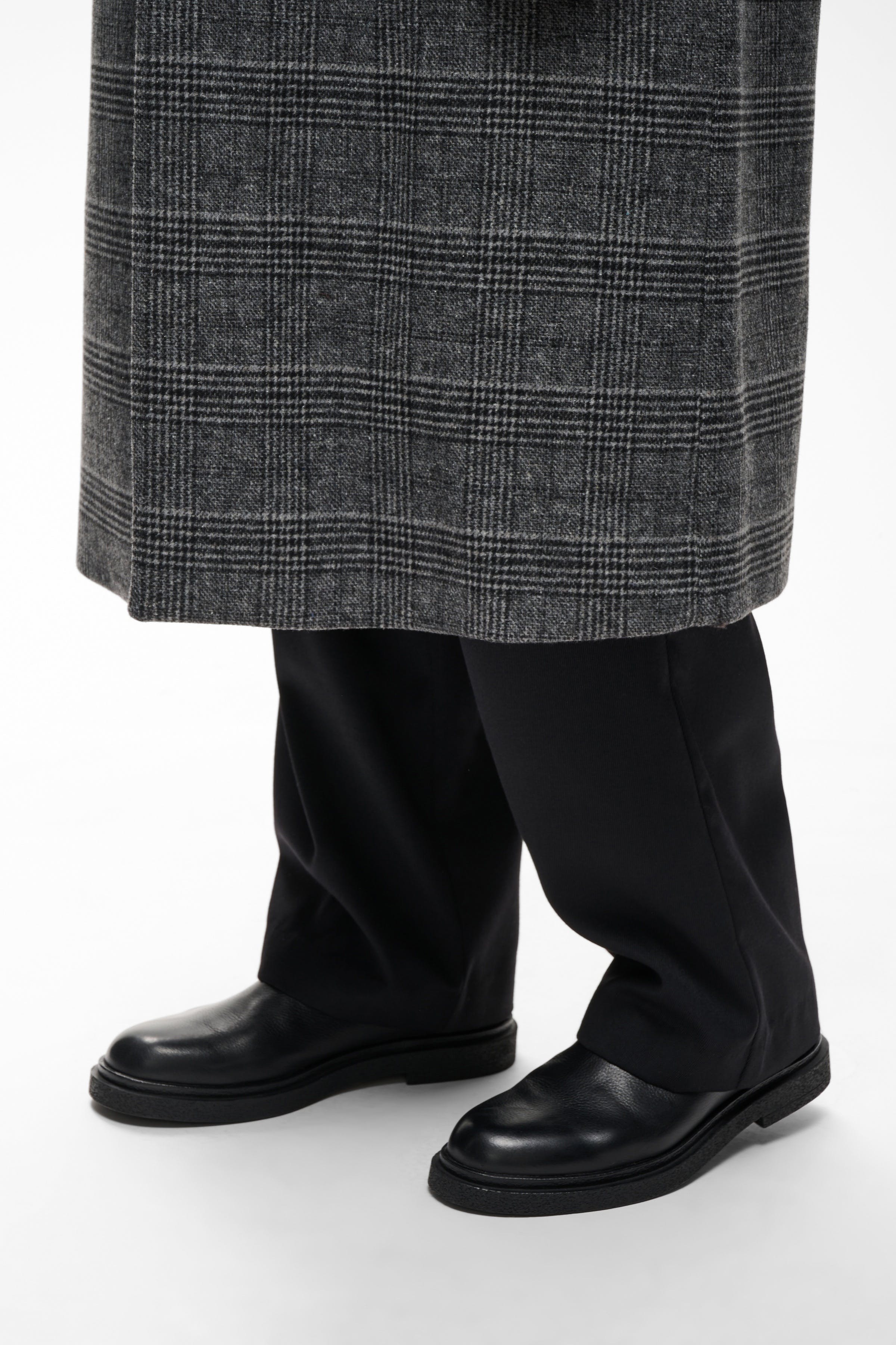 MAbumo Stiefel LOOKBOOK FRONT 30209392-300275