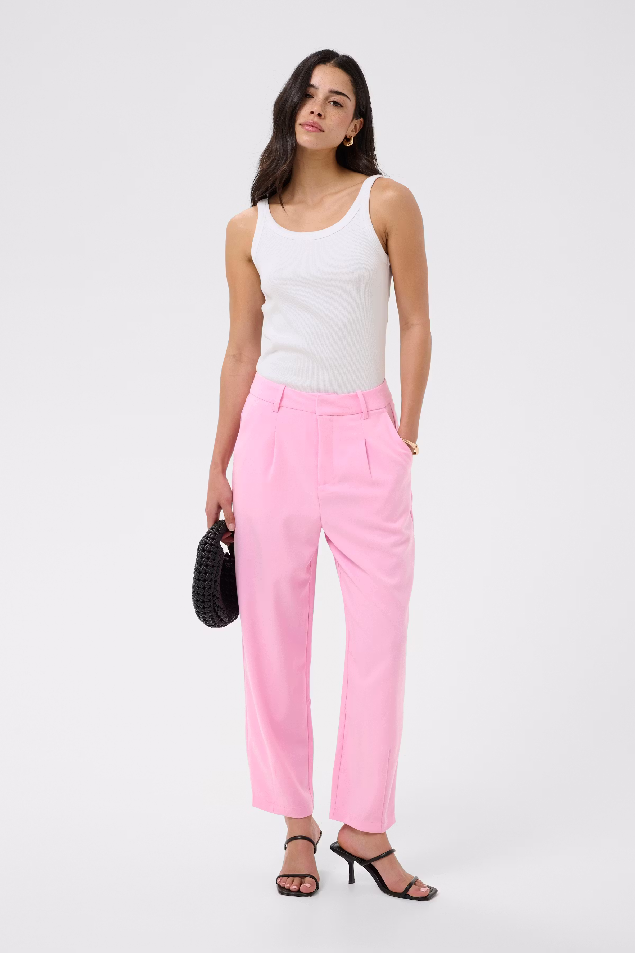 KAmerle Trousers LOOKBOOK FRONT 10504769-152218