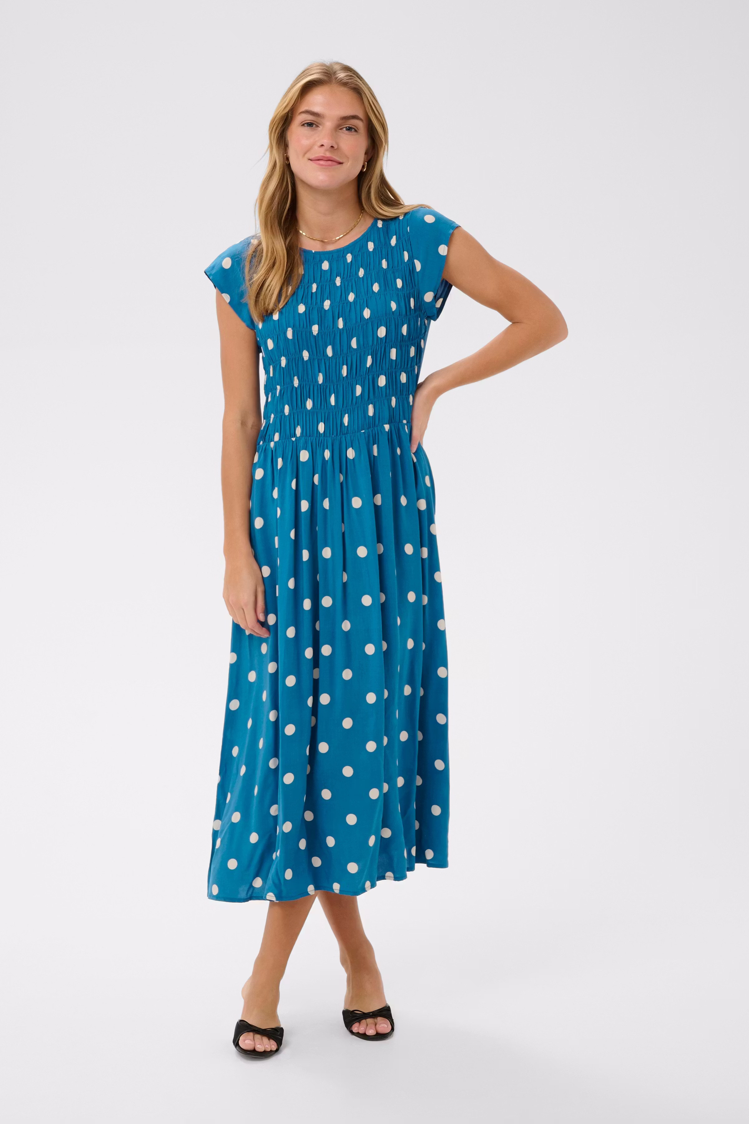 GislaSZ Klänning LOOKBOOK FRONT 30512477-304893