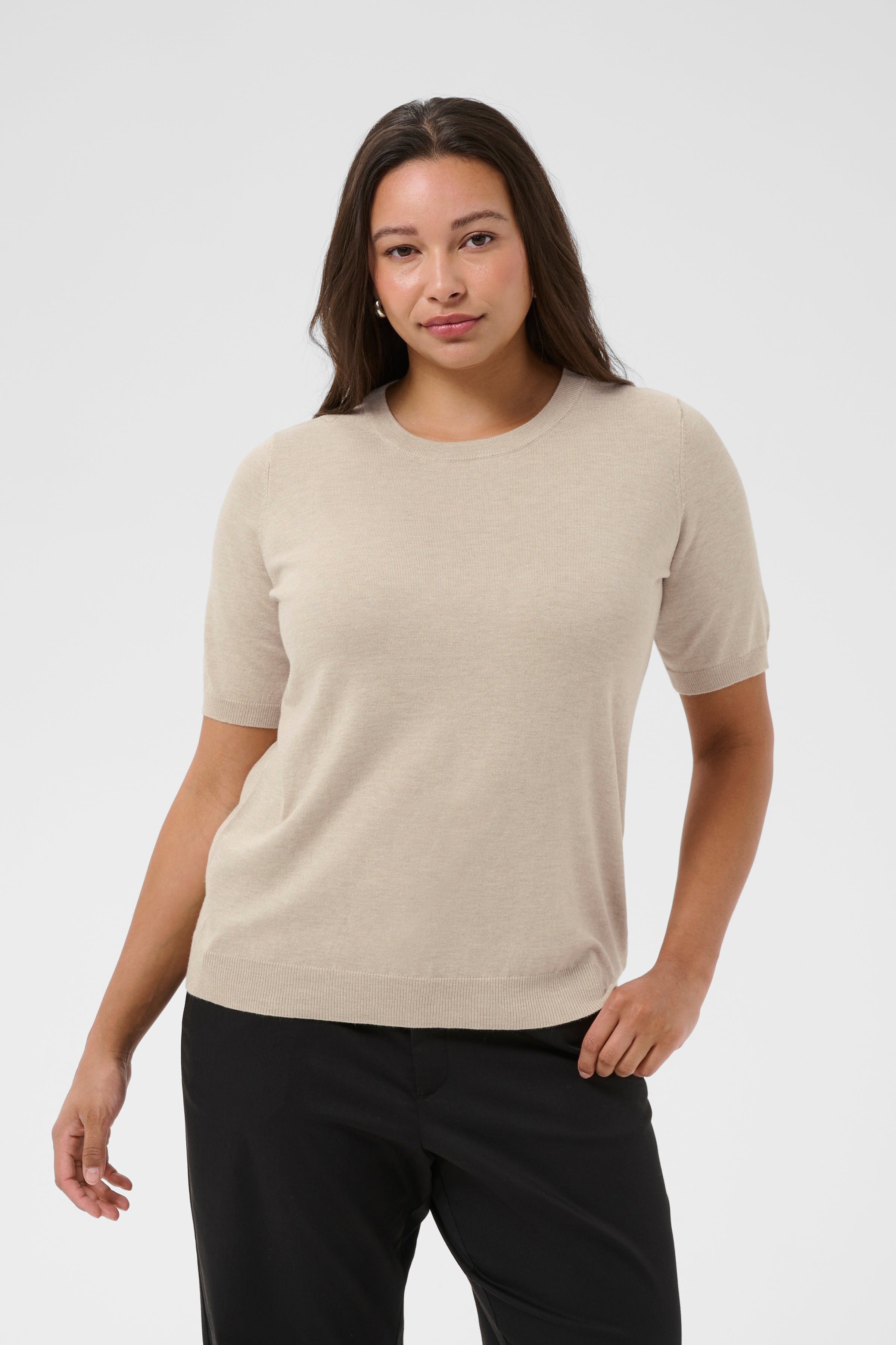 KClizzy Pullover LOOKBOOK FRONT 10582205-1513051