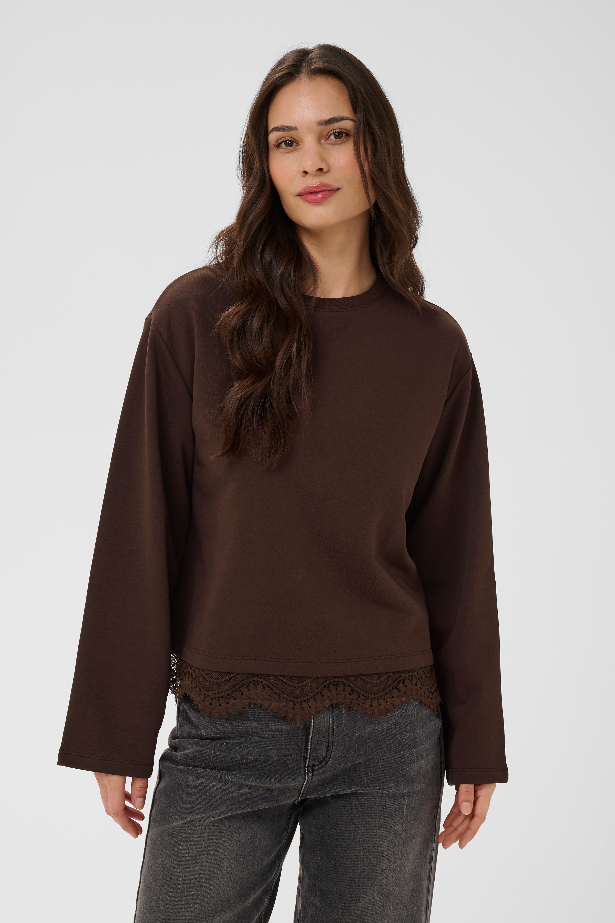 KAsophie Sweatshirt LOOKBOOK FRONT 10512596-190915