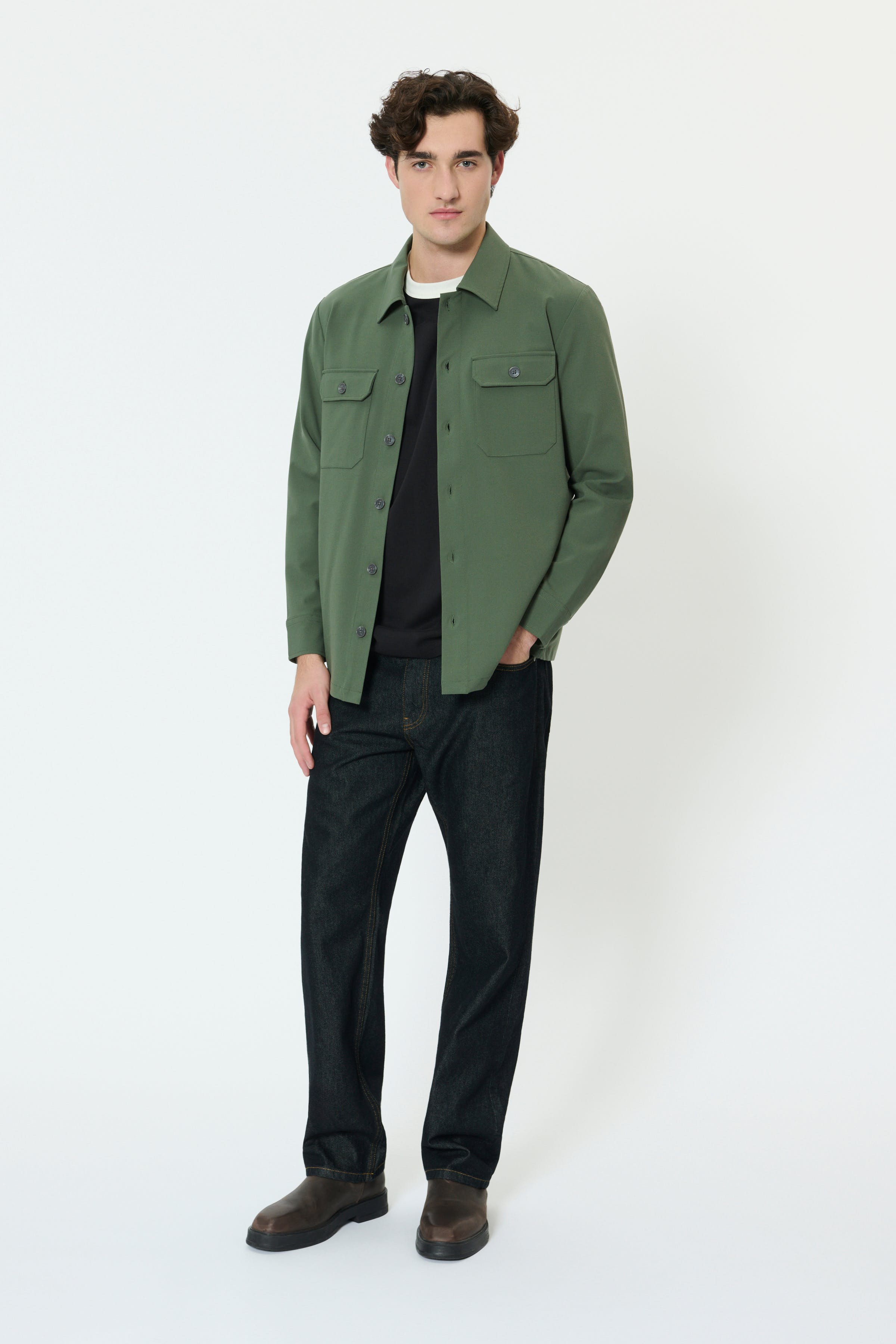 MADamo Shirt LOOKBOOK FRONT 30207775-190309