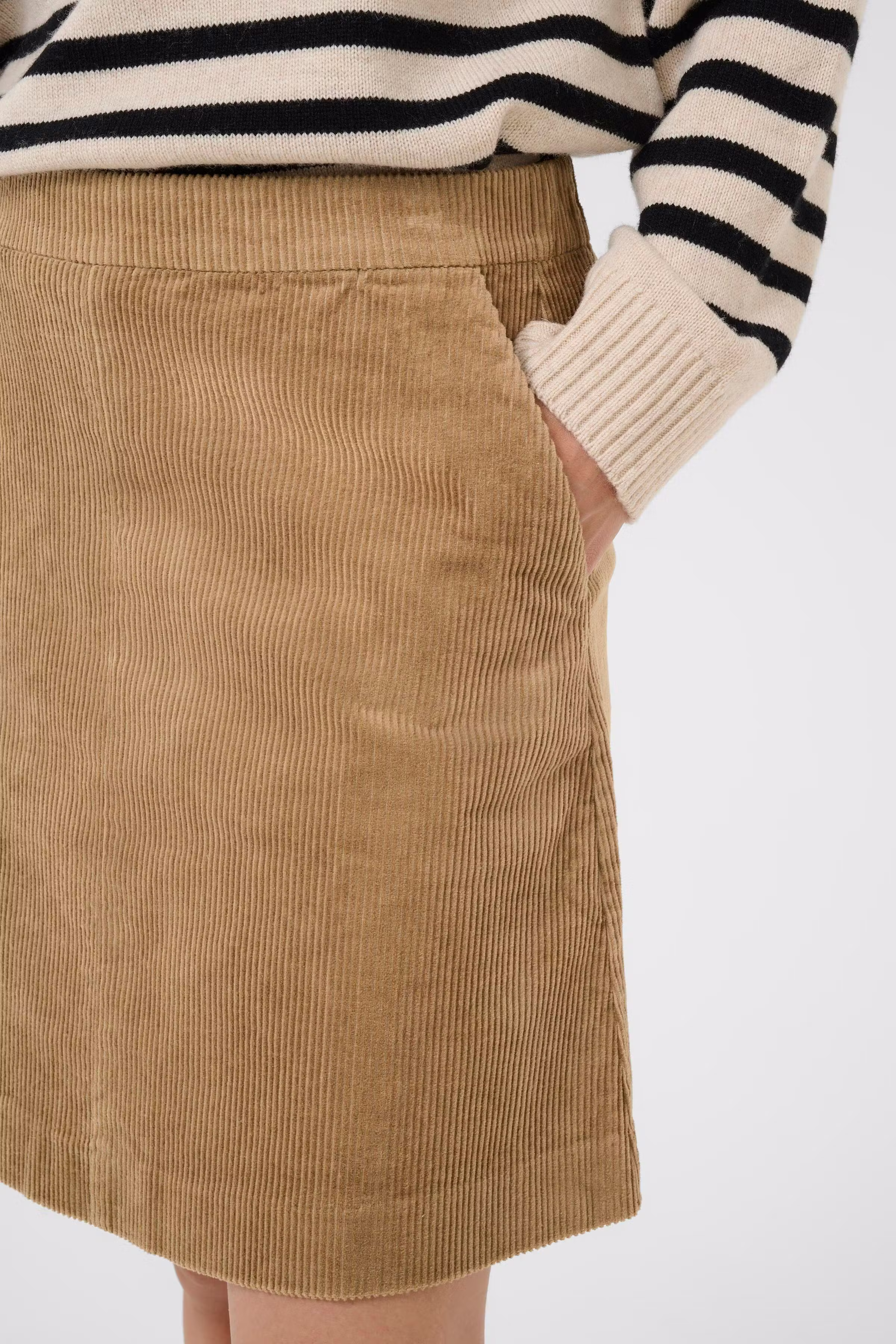 LingsPW Kjol LOOKBOOK DETAIL 30307449-171038
