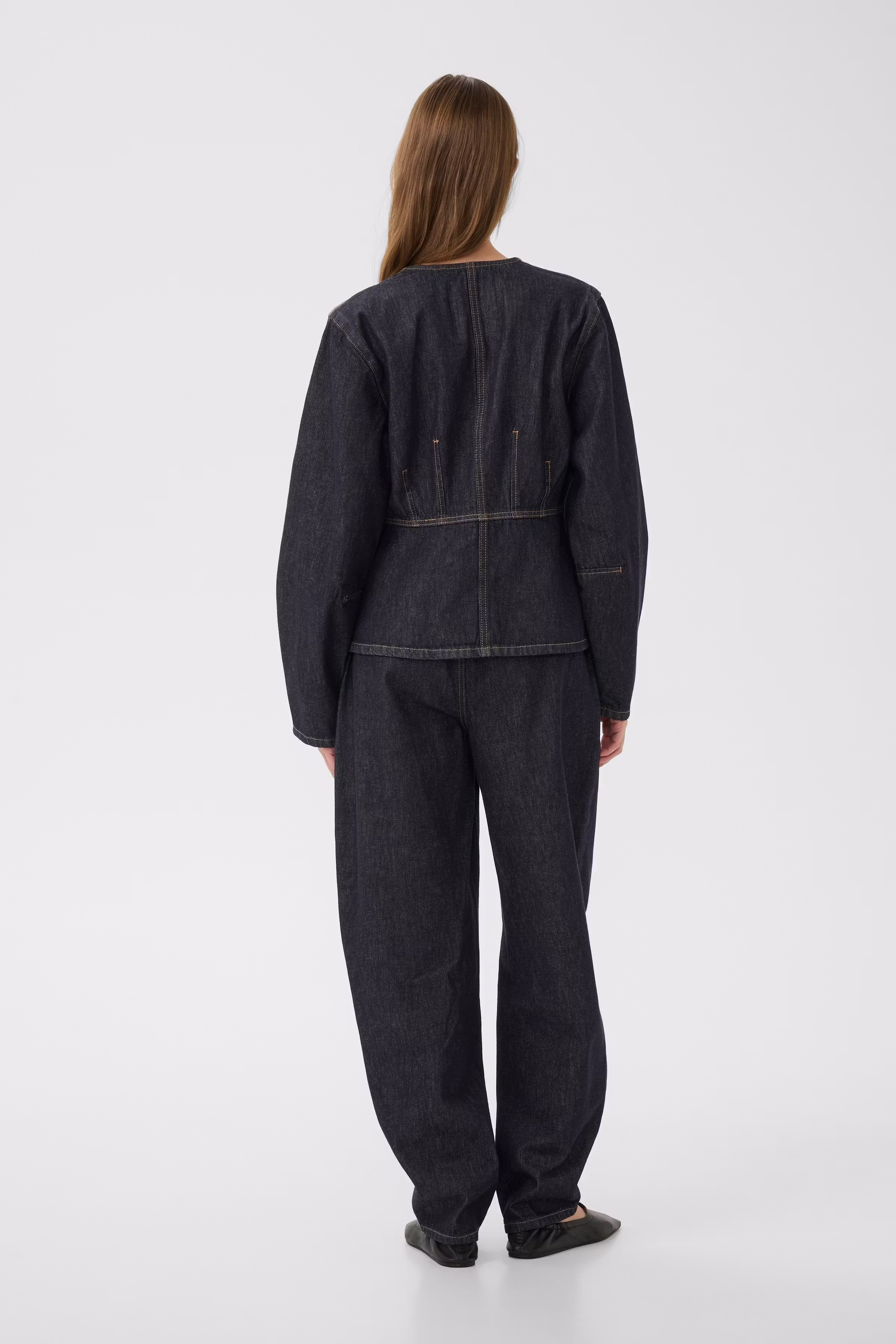 KBEvette Jeans LOOKBOOK BACK 10105838-103368