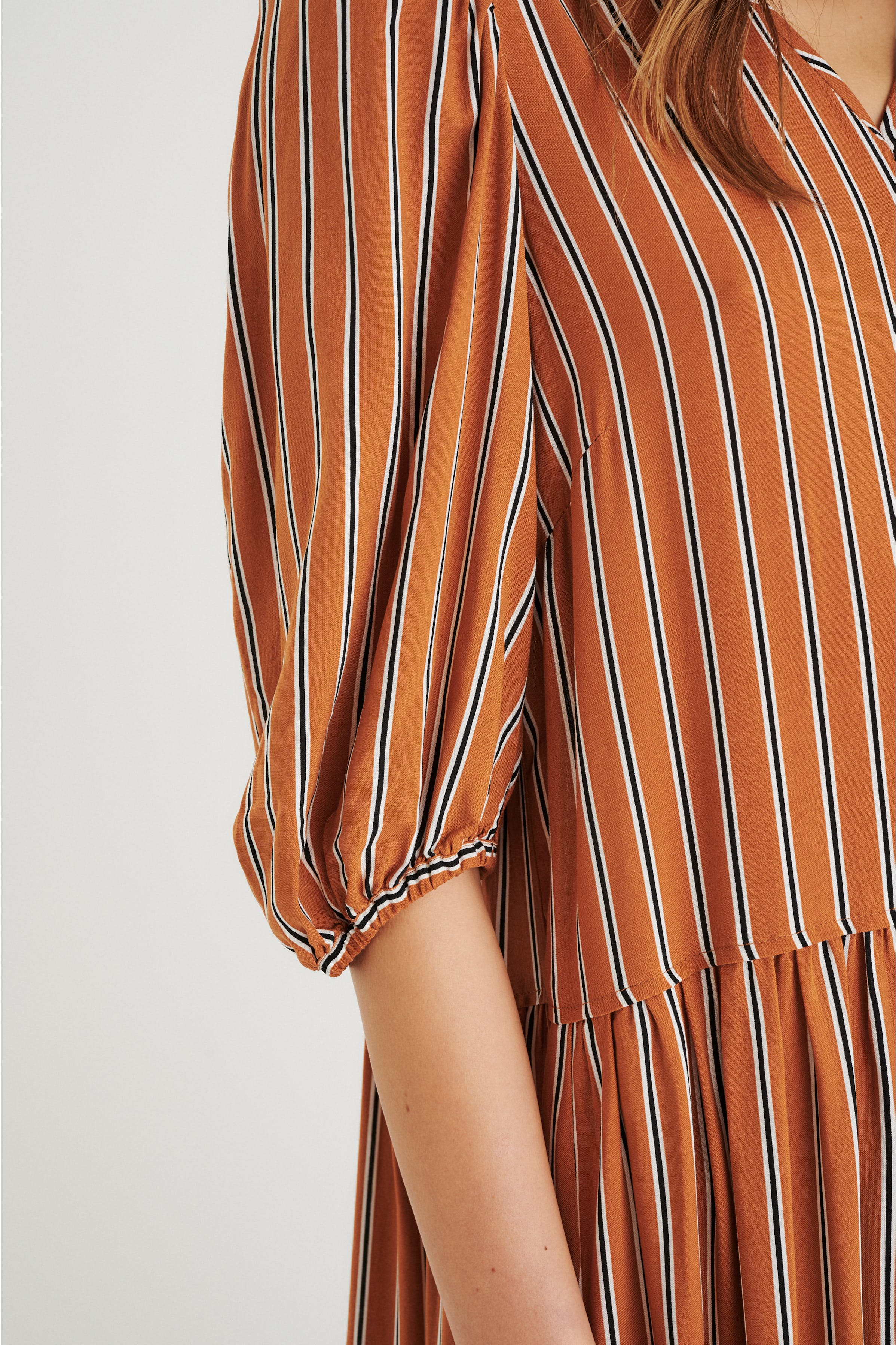 ViksaIW Long Kjole LOOKBOOK DETAIL 30106454-300821