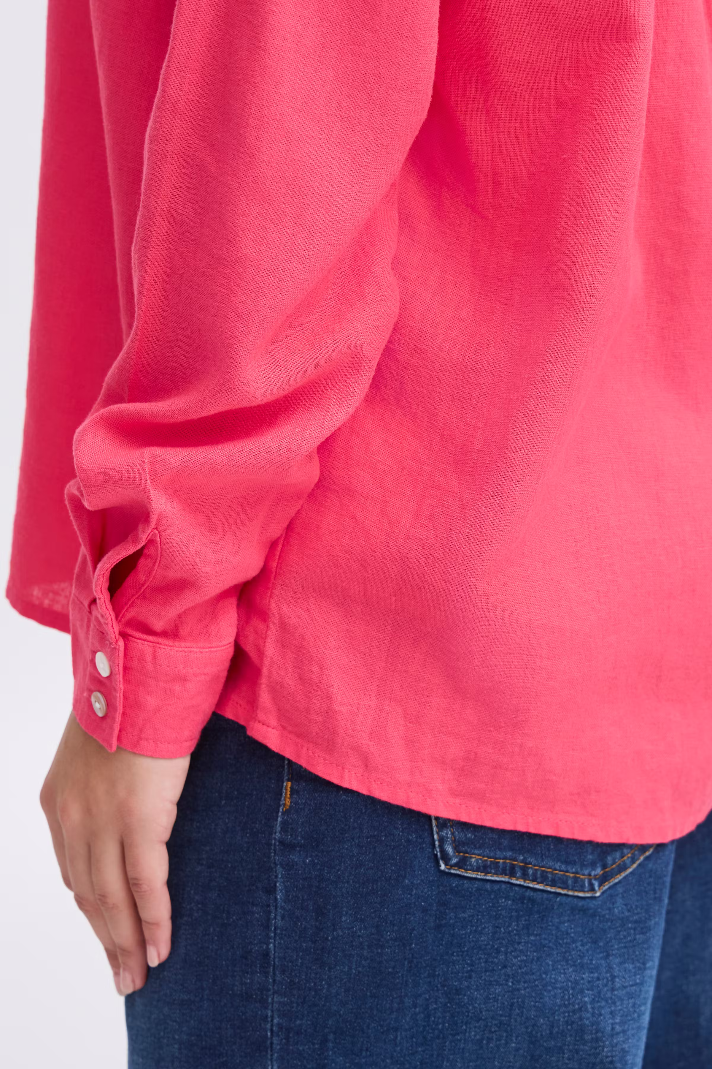 IHLINNO Langærmet skjorte LOOKBOOK DETAIL 20122920-171753