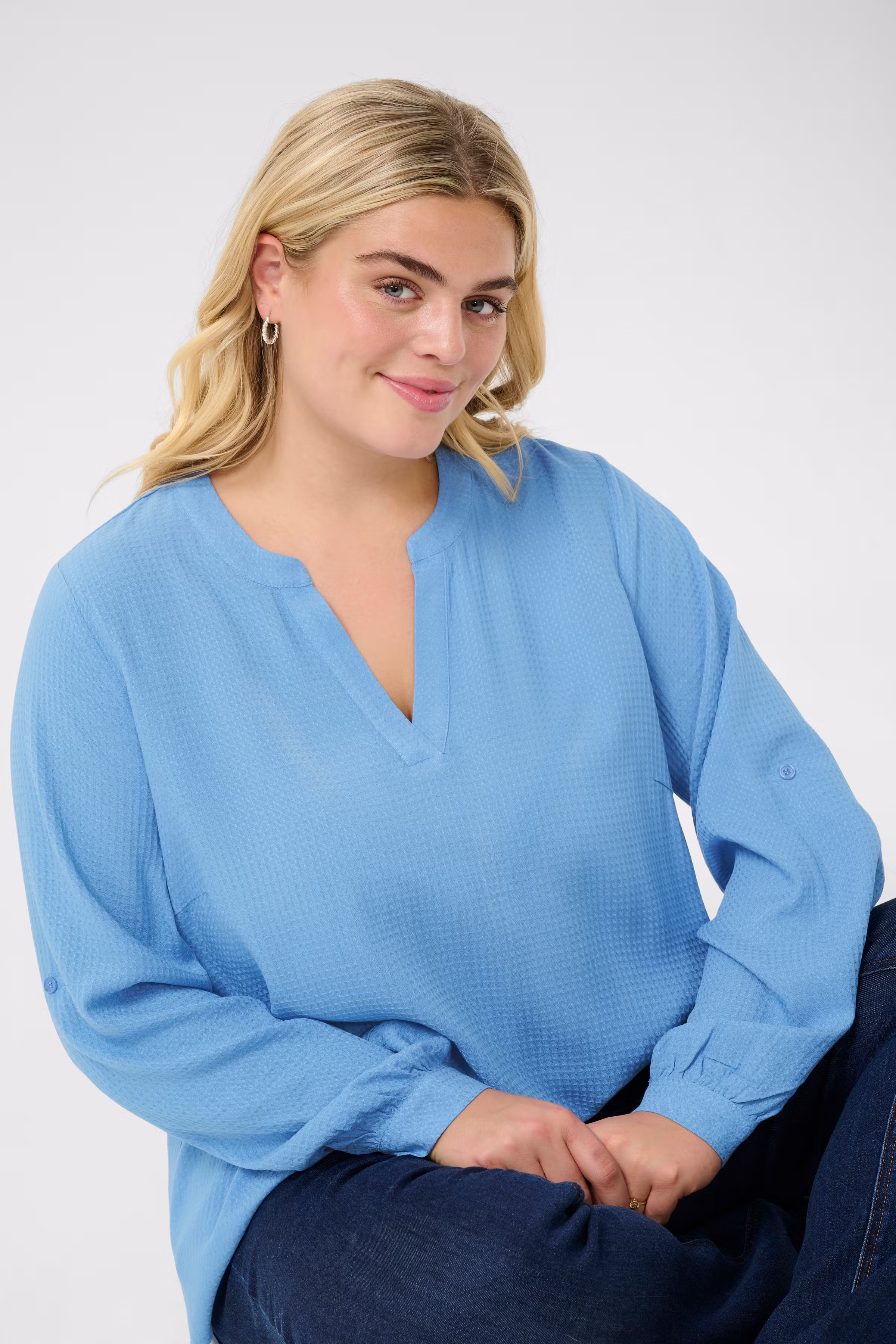 KCmolly Bluse LOOKBOOK DETAIL 10583326-183936