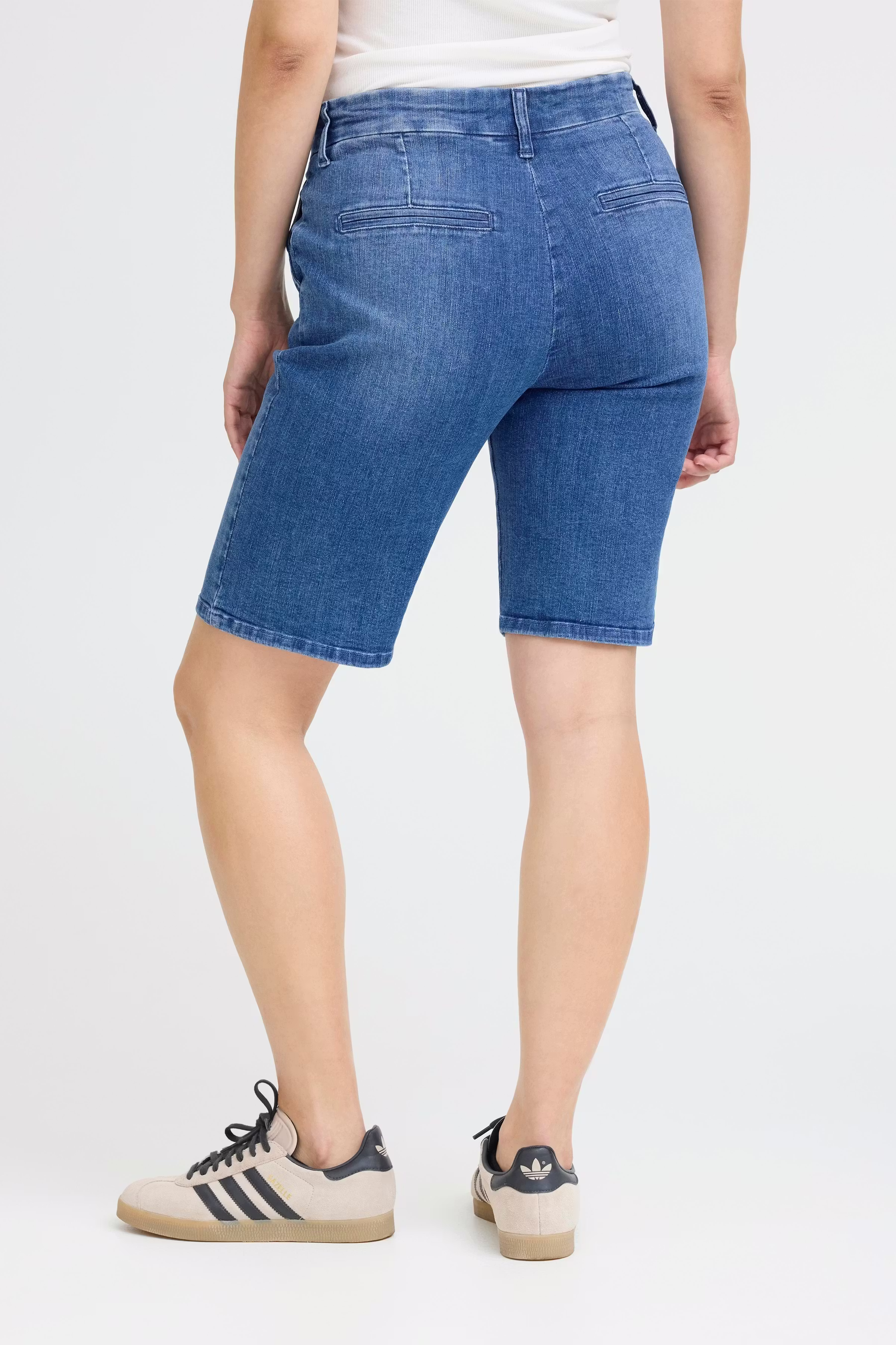 PZKATJA Shorts LOOKBOOK BACK 50209042-200005