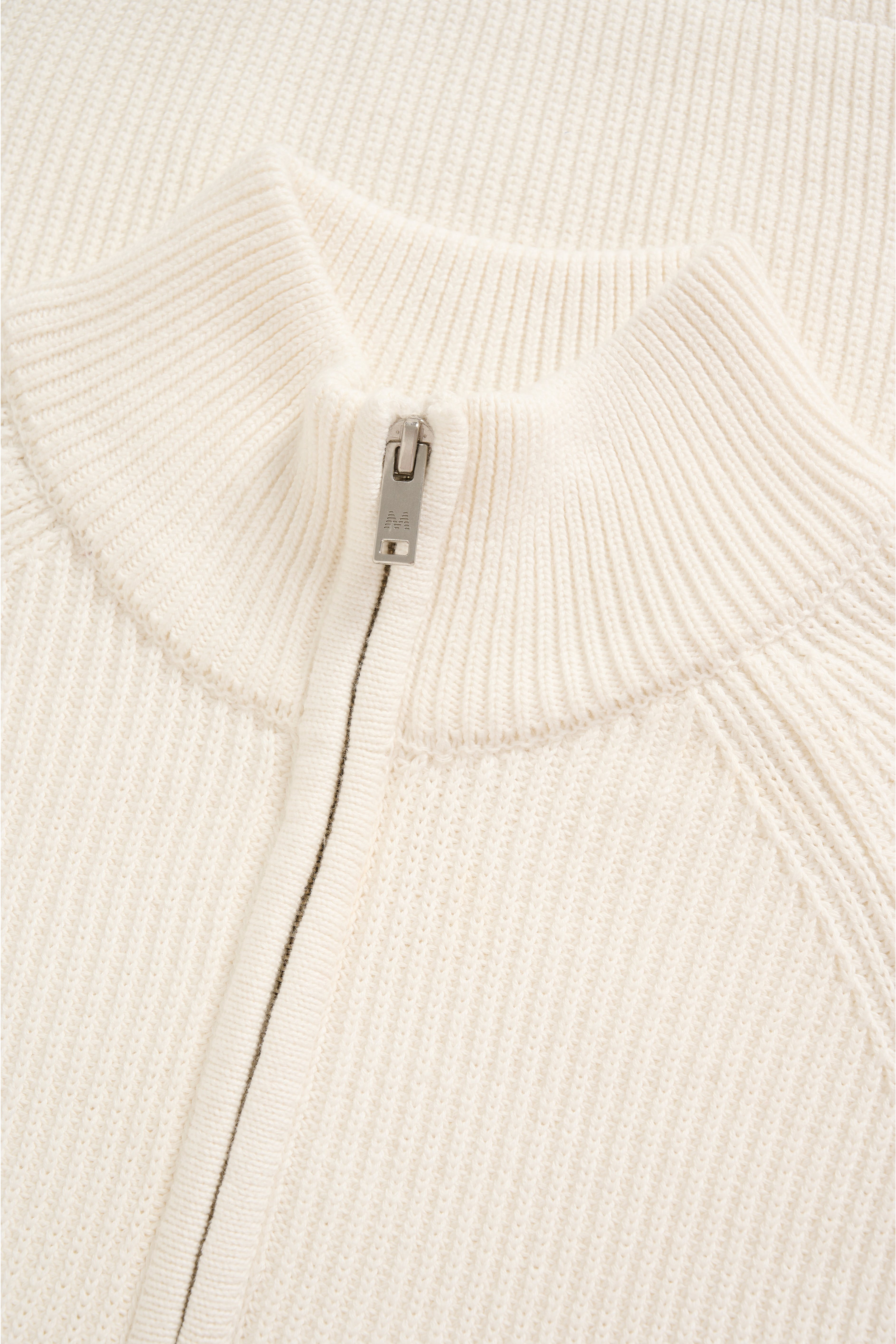 MAhellson Pullover PACK DETAIL 30209400-110104