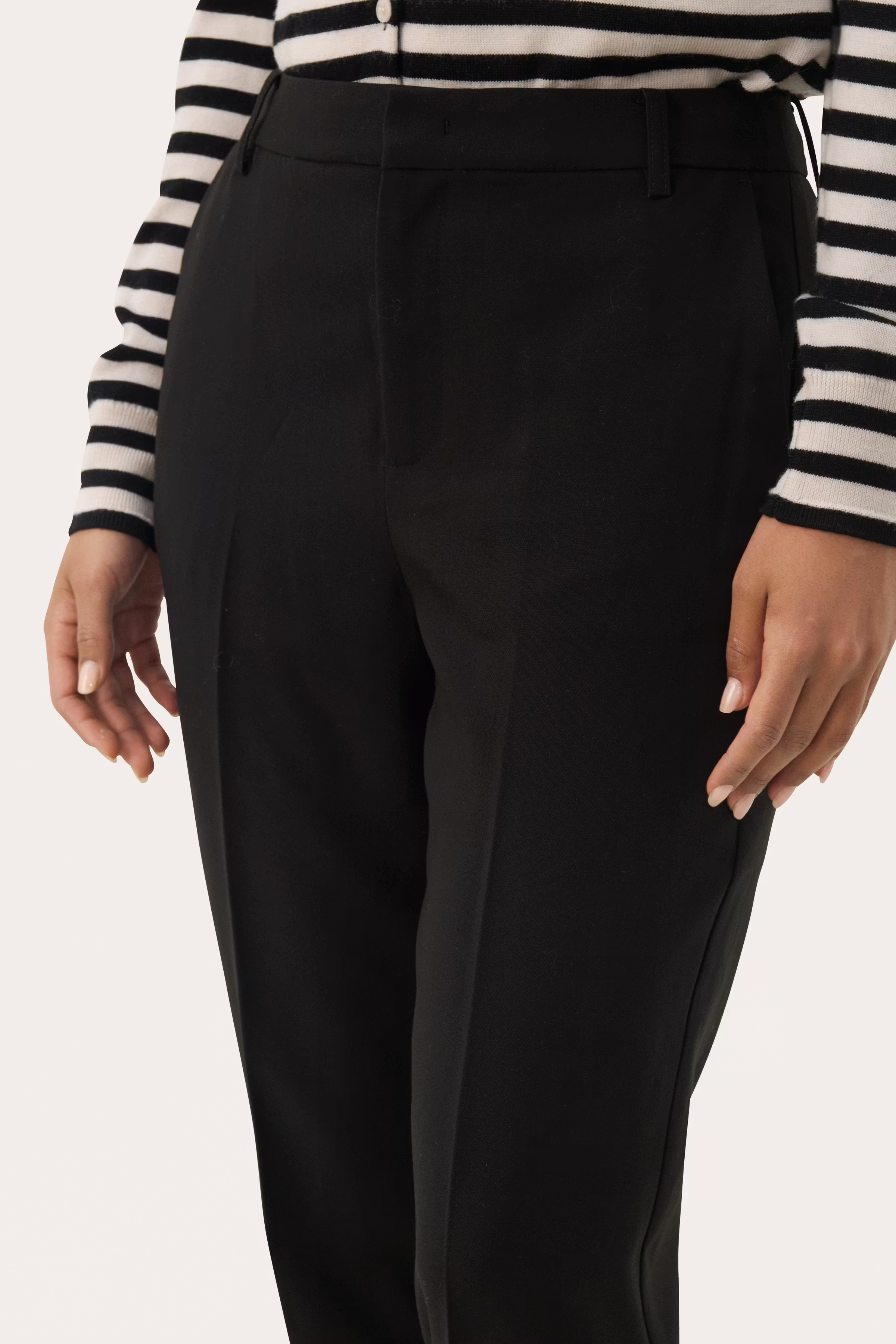 UrbanaPW Trousers LOOKBOOK DETAIL 30308262-194008