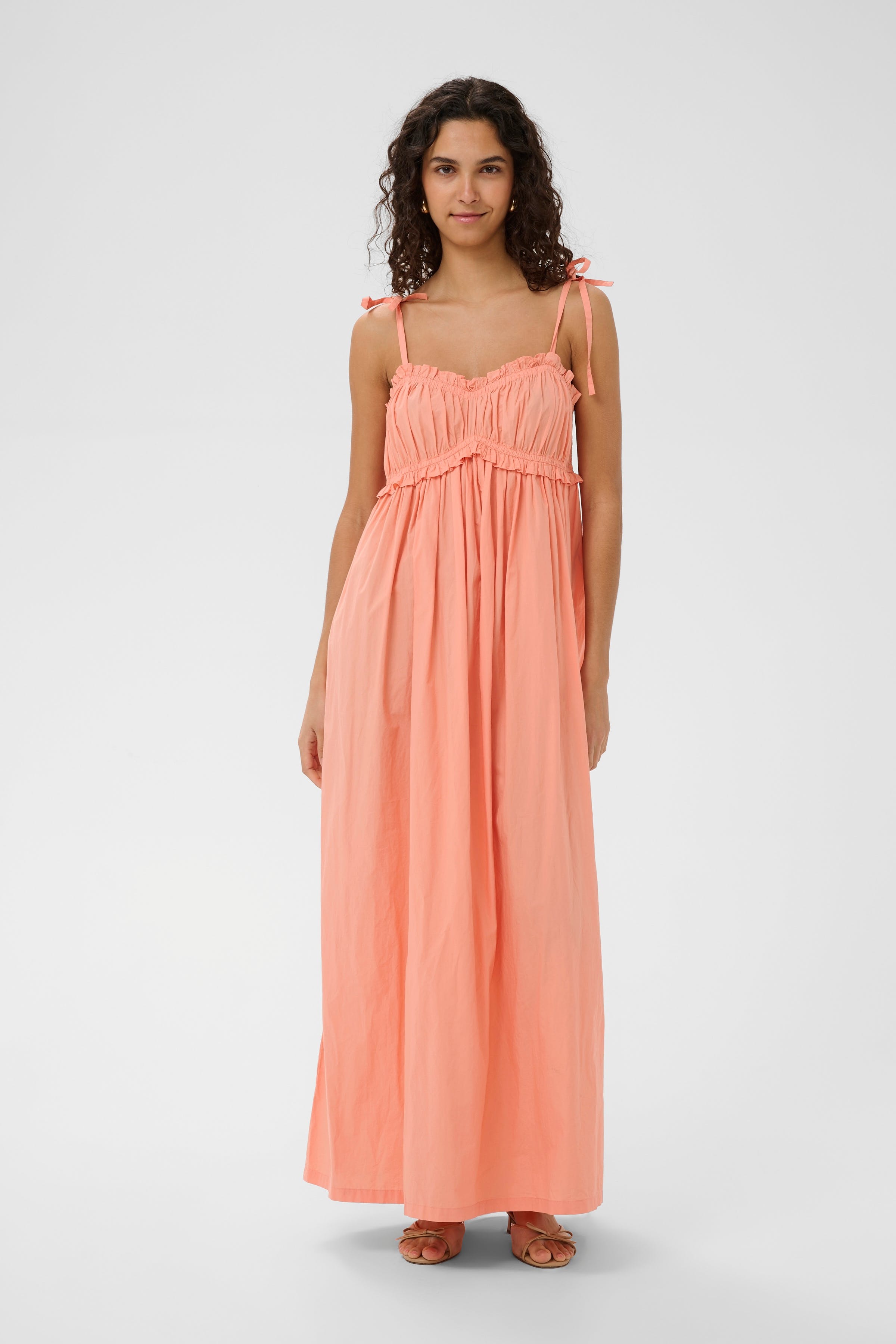 RosaellaSZ Kjole LOOKBOOK FRONT 30515112-151520