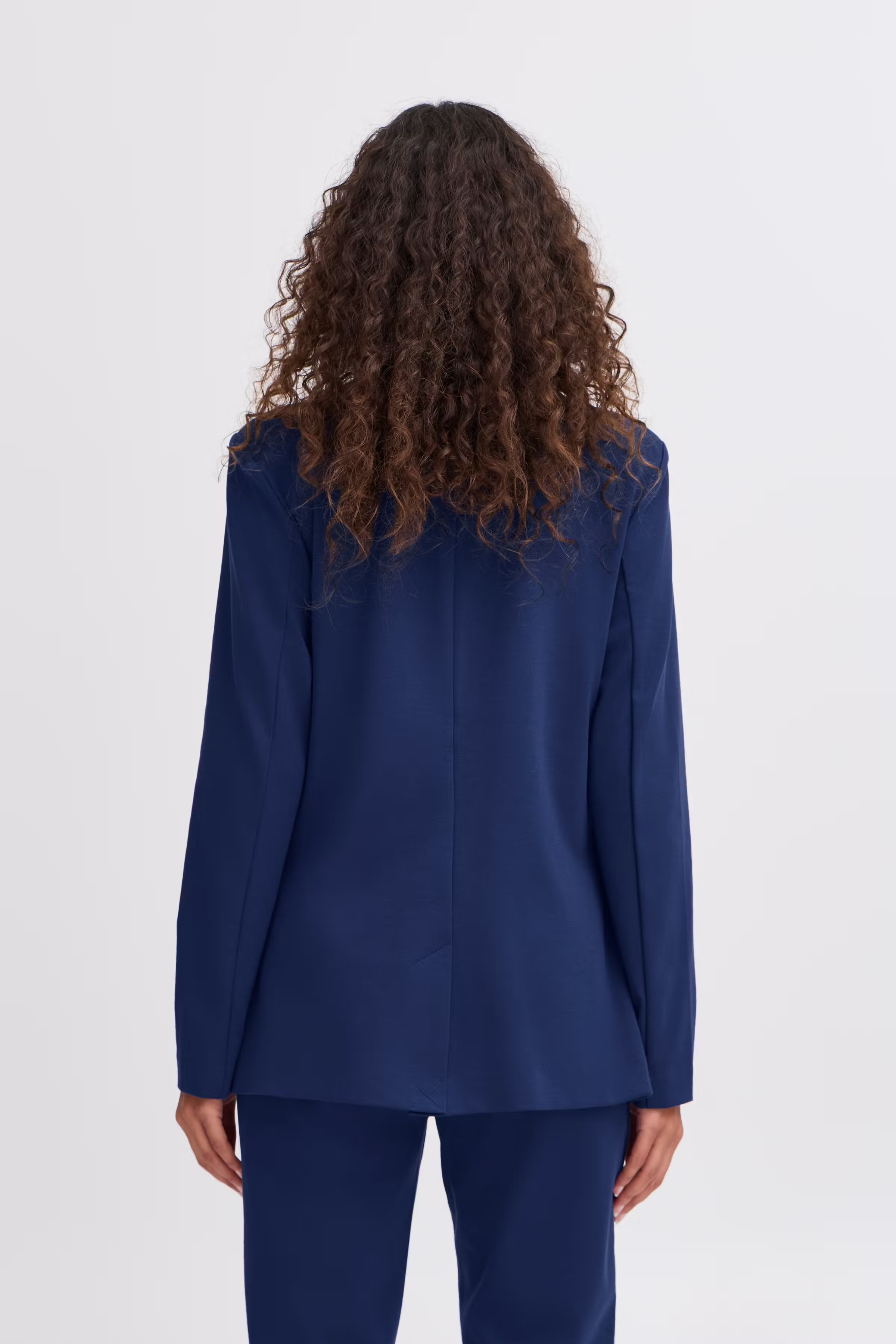 IHKATE LONG Blazer LOOKBOOK BACK 20121368-193933