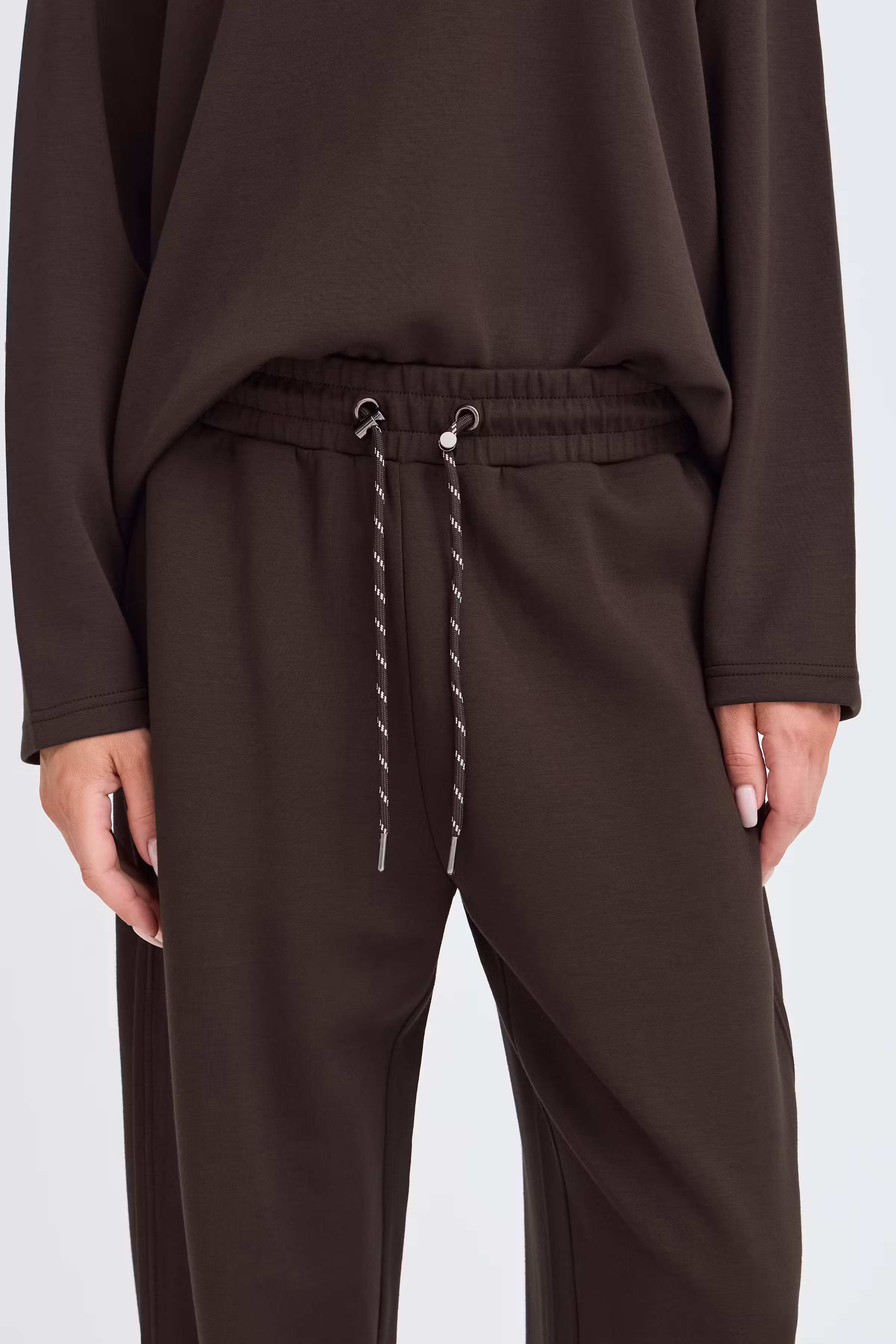 BYPUSTI Bukser LOOKBOOK DETAIL 20819292-191016