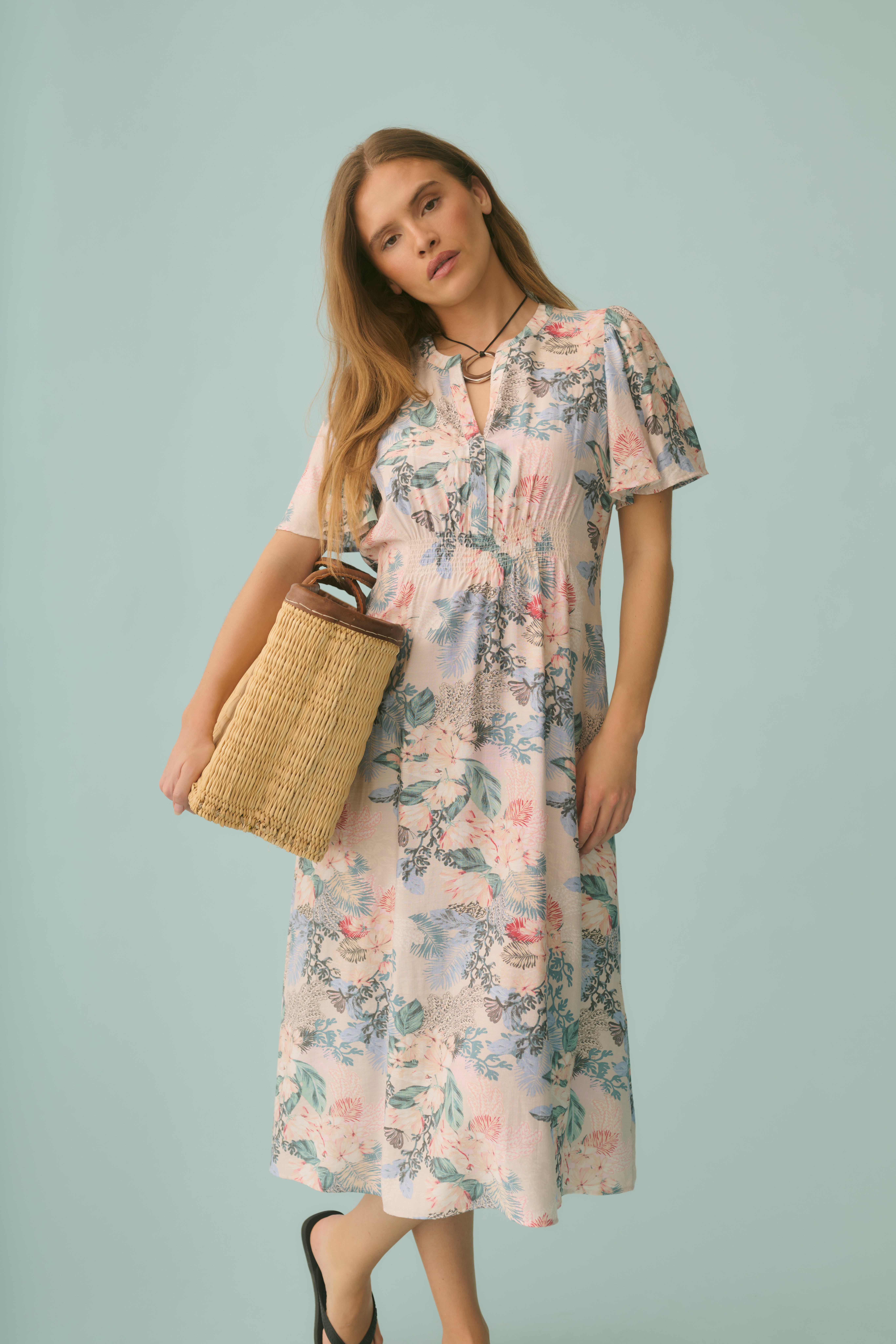 CUlotus Kjole LOCATION NONE 50113528-109402