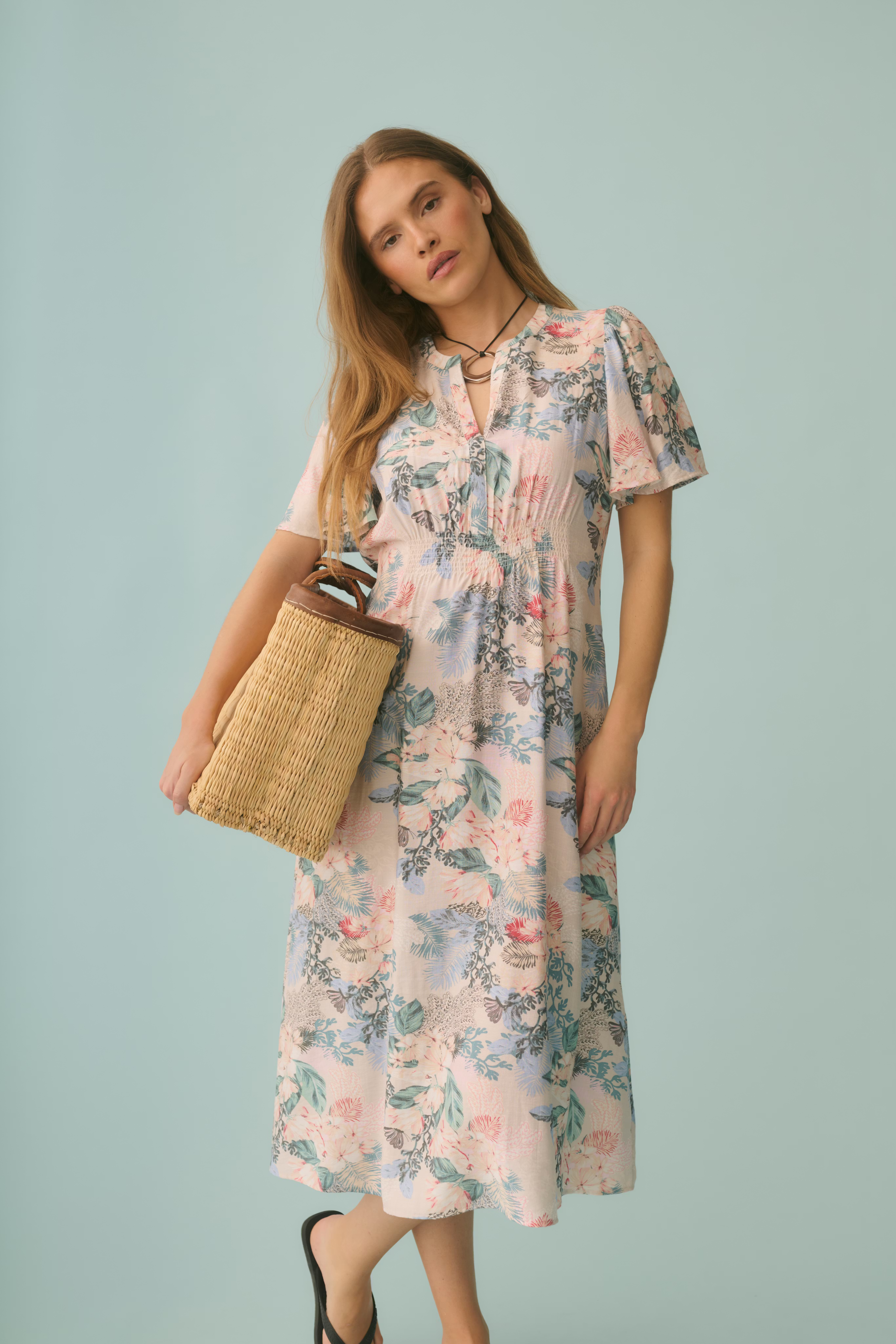 CUlotus Kjole LOCATION NONE 50113528-109402