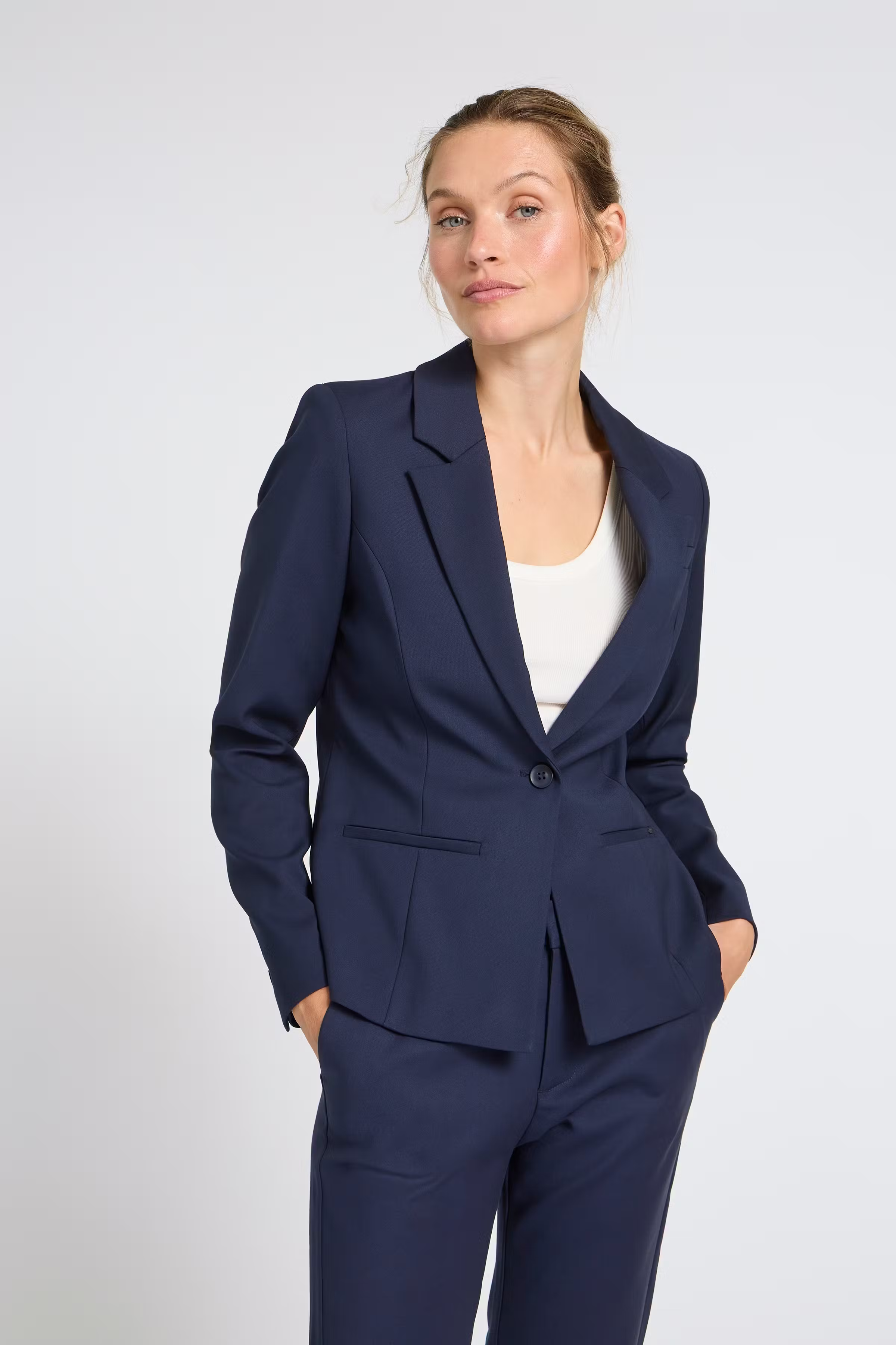 PZBINDY Blazer LOCATION NONE 50210337-194020