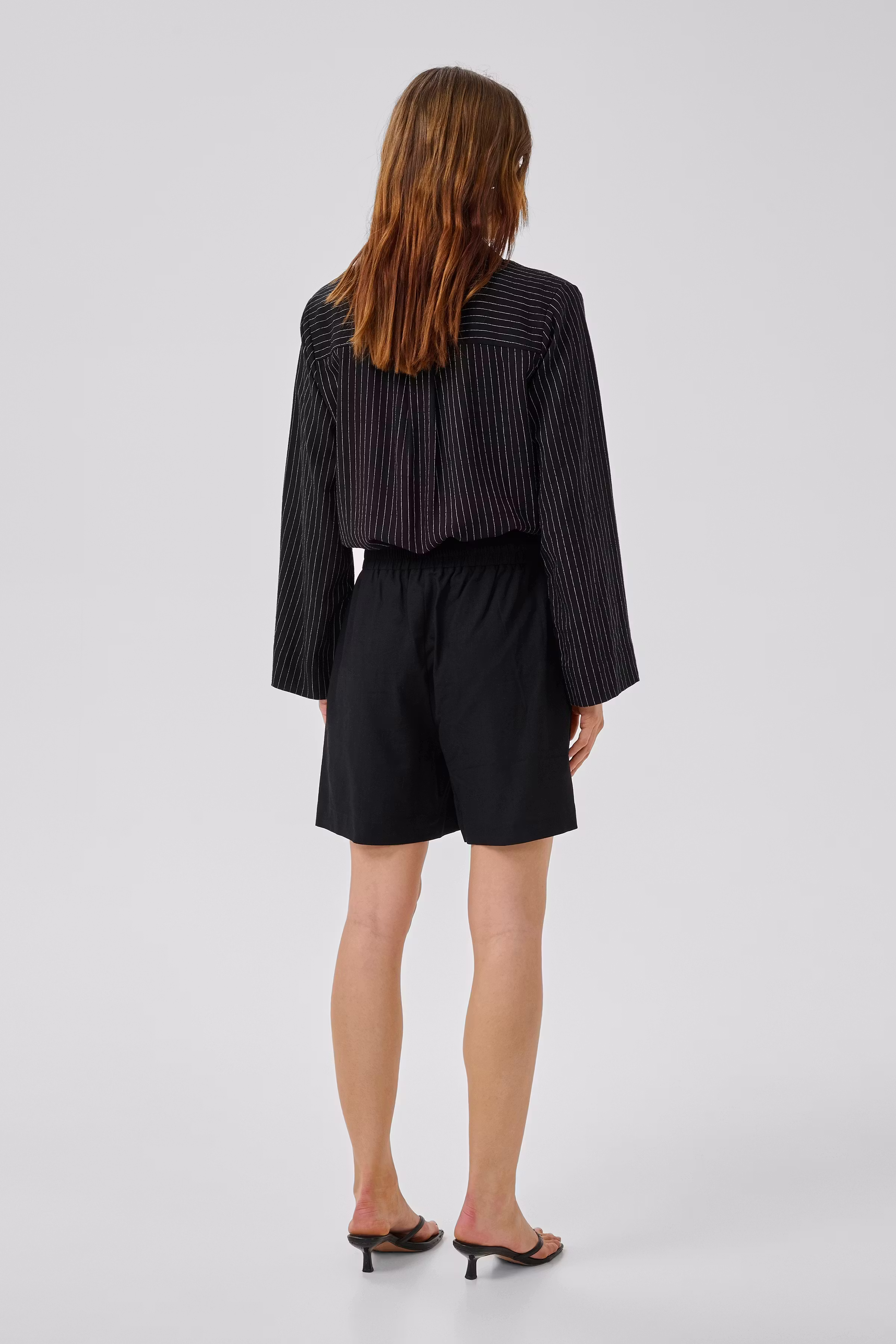 JannieMW Shirt LOOKBOOK BACK 10705172-109437